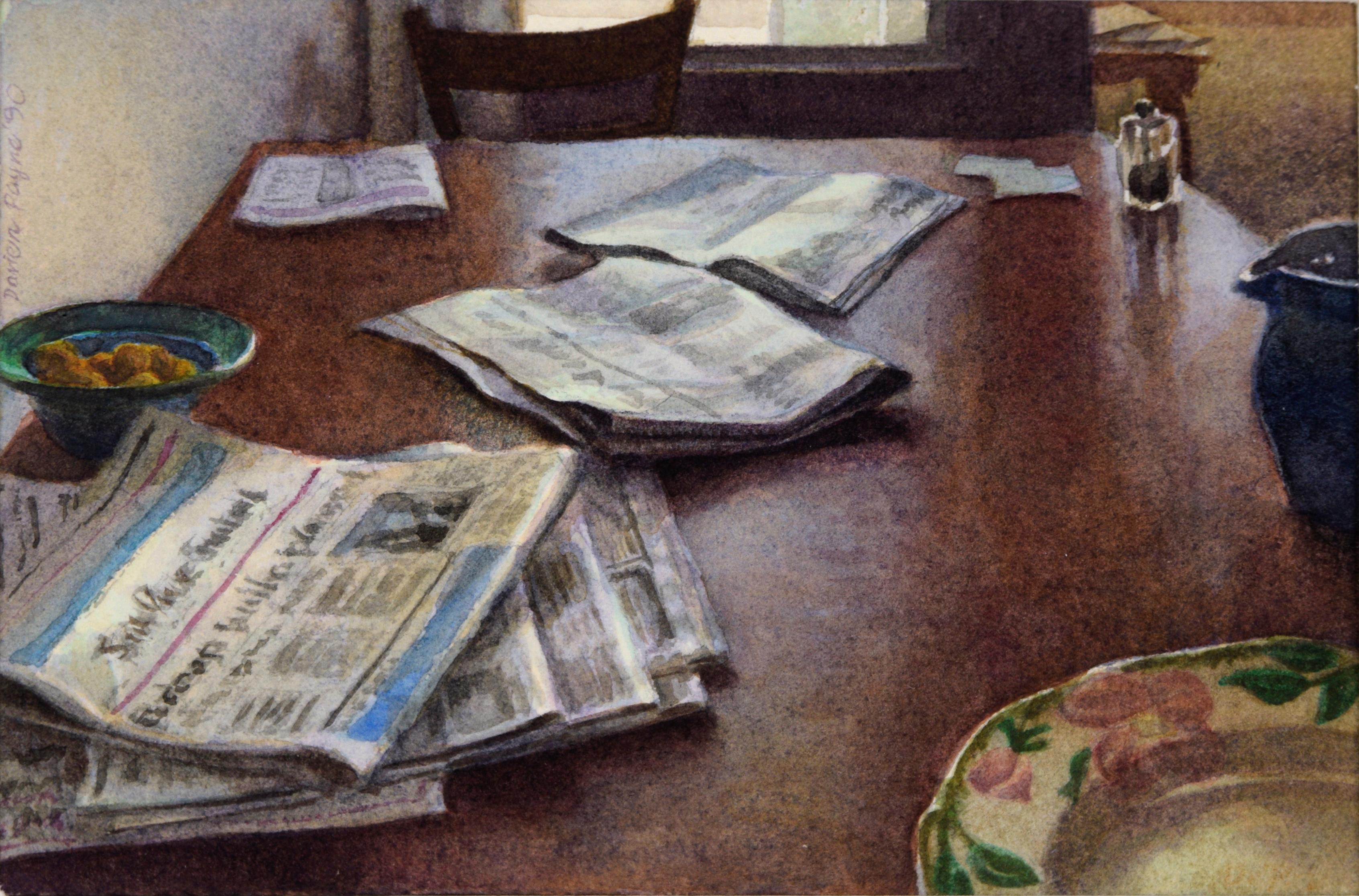 Journaux sur la table - Nature morte miniature à l'aquarelle sur papier épais - Art de Darien Payne