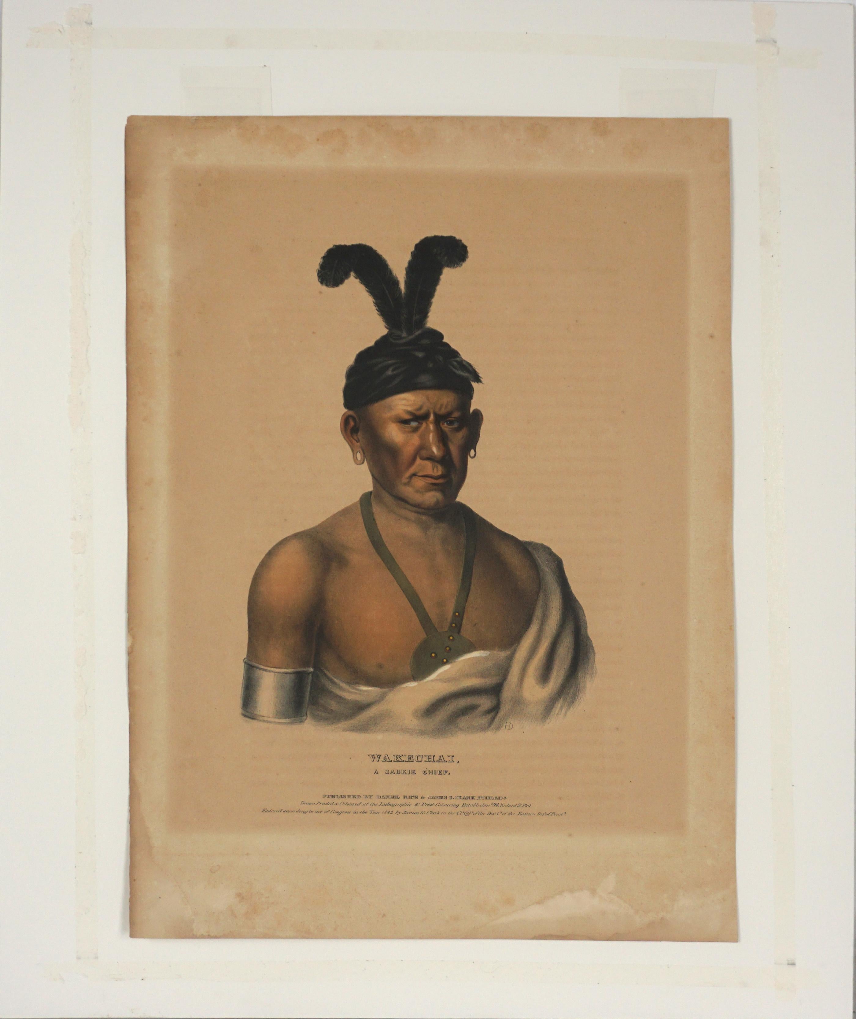 1842 Wakechai (Crouching Eagle) Un chef indien Saukie Lithographie avec aquarelle appliquée

La lithographie représente Wakechai, également connu sous le nom de Crouching Eagle, qui était membre de la délégation des Sauks et des Renards. King rend