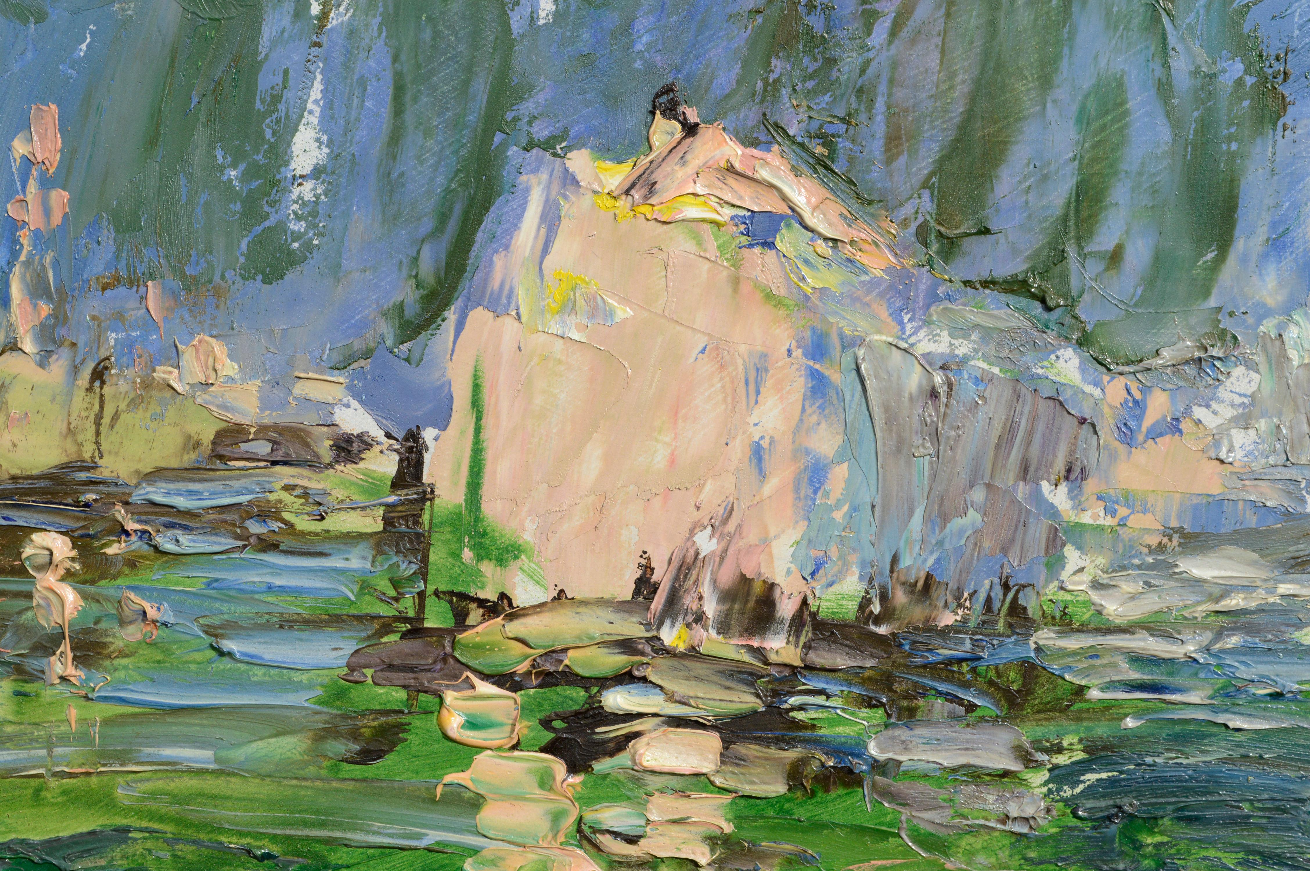 Stark strukturierte Landschaft mit dichtem Impasto, die eine herrliche Szene mit in ruhigem Wasser schwimmenden Figuren in der Nähe großer Felsen und sich wiegender Bäume zeigt, von Tyler Micoleau (Amerikaner, 1911-2001). Signiert und datiert 