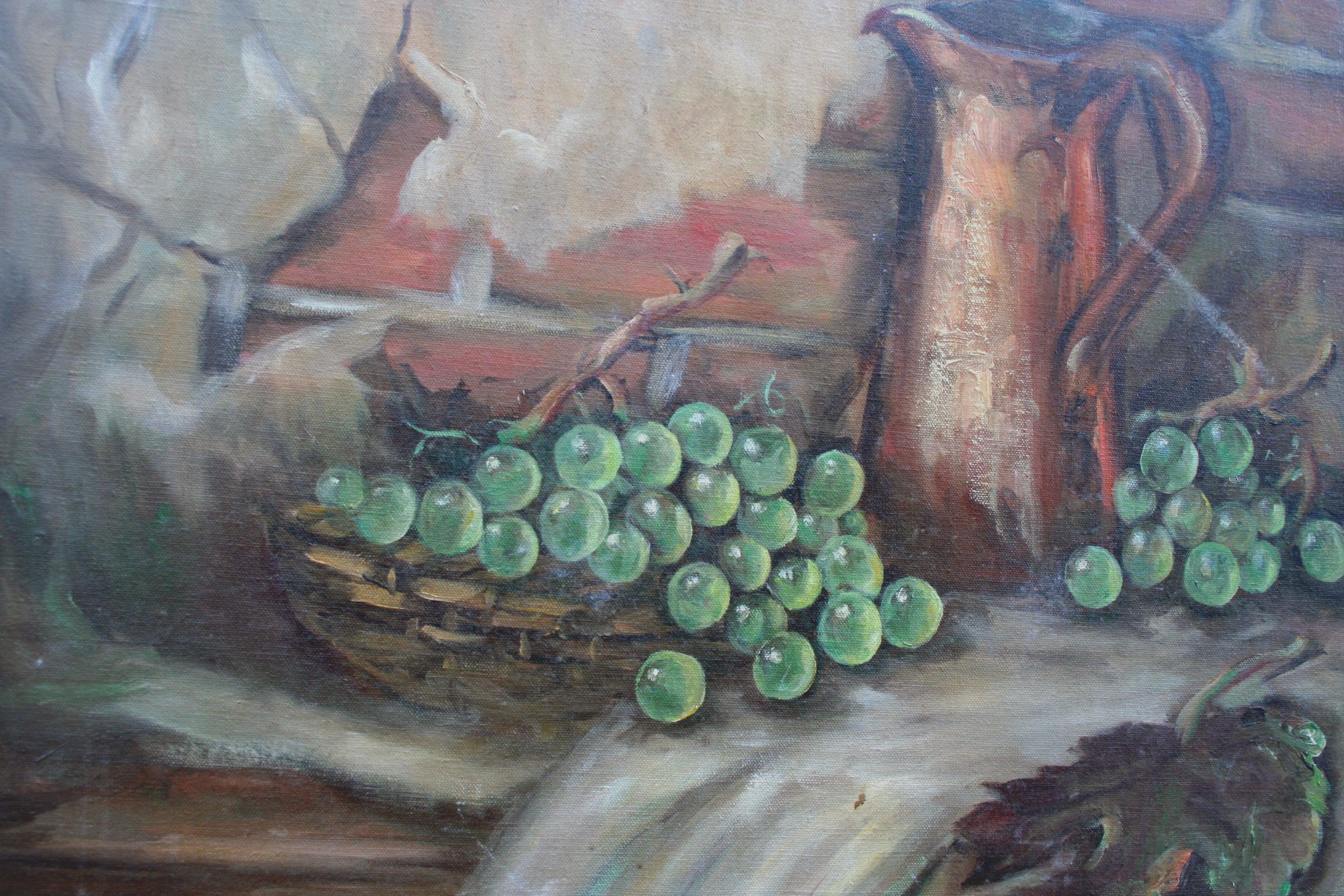 Pichet en cuivre et panier de raisins, nature morte vintage avec mur en brique - Painting de Darlene Cantorna