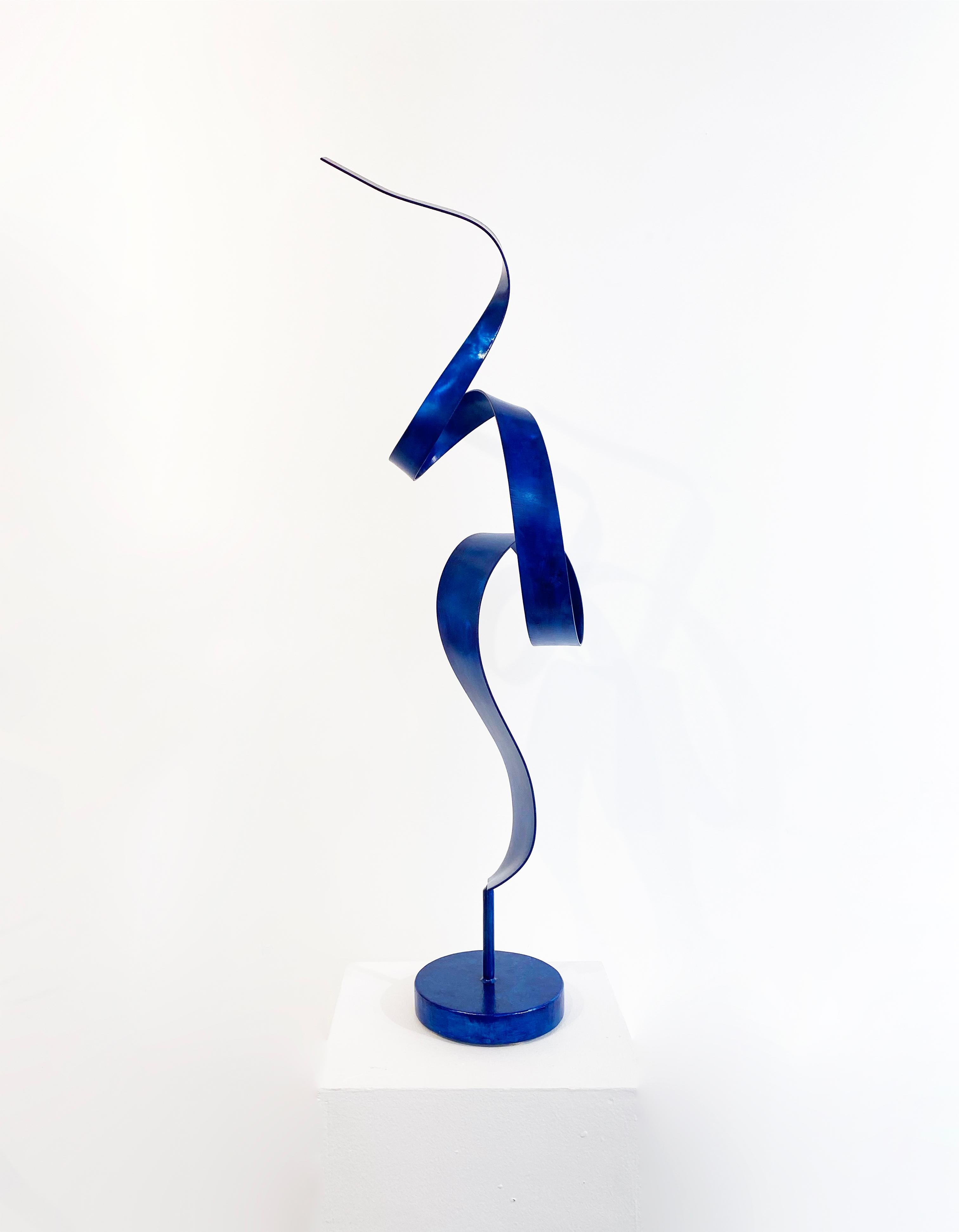 'Ribbon Dance in Blue', Steel Sculpture - Gray Abstract Sculpture by Joe Sorge