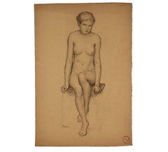 Femme nue française assise sur un banc d'étude