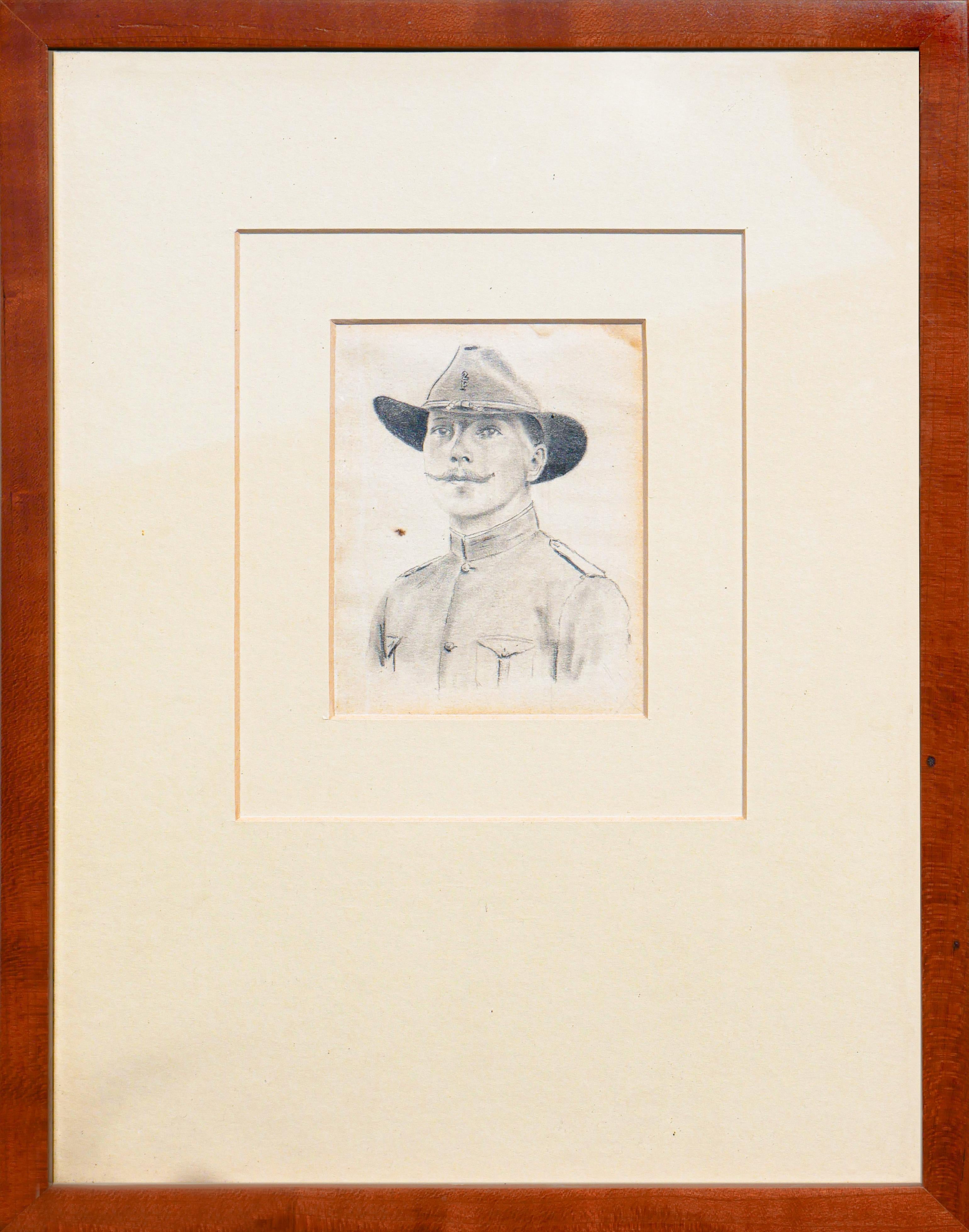 Unknown Figurative Art – Naturalistische monochromatische figurative Zeichnung eines bärtigen Kavallerieoffiziers