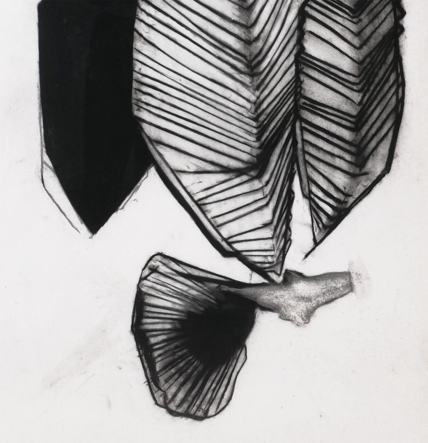 „Fernando's Sleeve“ Schwarze und weiße abstrakte organische Zeichnung in Holzkohle im Angebot 4