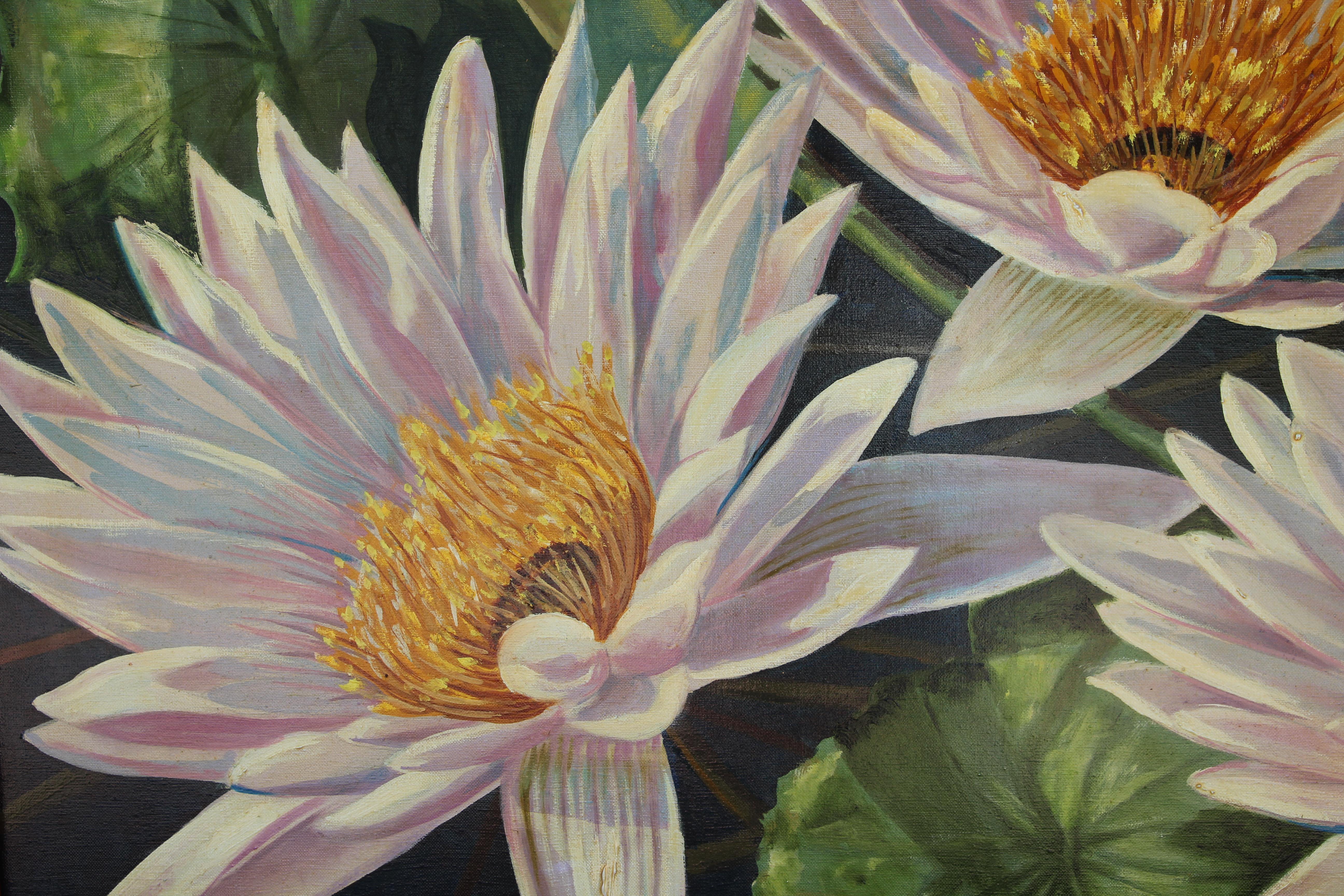 Nature morte naturaliste - Trois lotus blancs allongés - Peinture de paysage - Naturalisme Painting par W. R. Stevenson