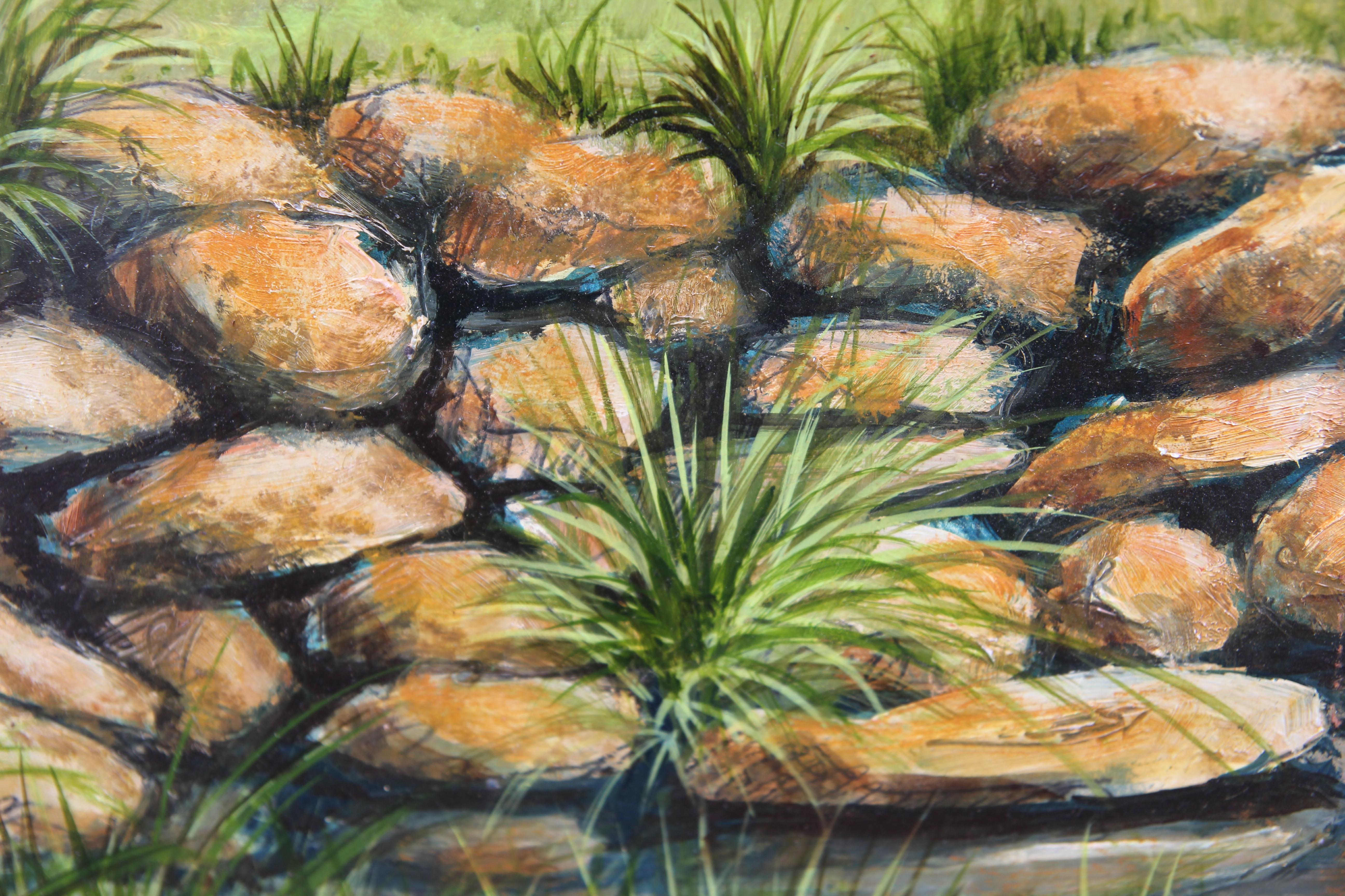 Peinture naturaliste de paysage champêtre rouge à la grange et à la rivière en vente 1