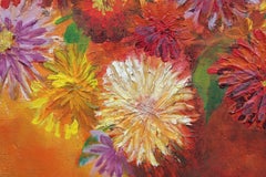 Abstraktes Stilleben in Orange, Gelb und Rot mit Blumen