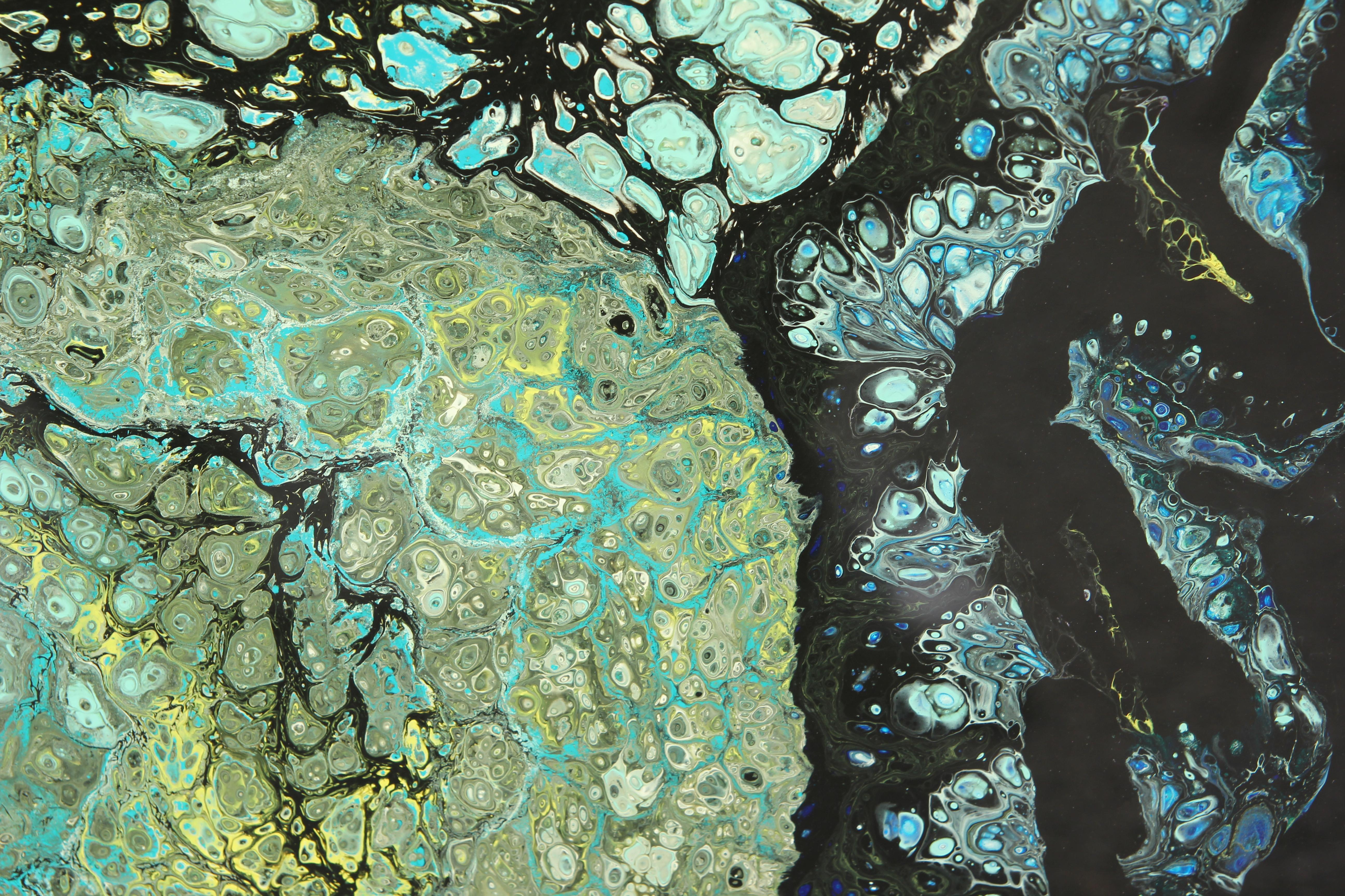 Pittura contemporanea astratta colorata, verde, nera e blu, acrilica e fluida in vendita 2