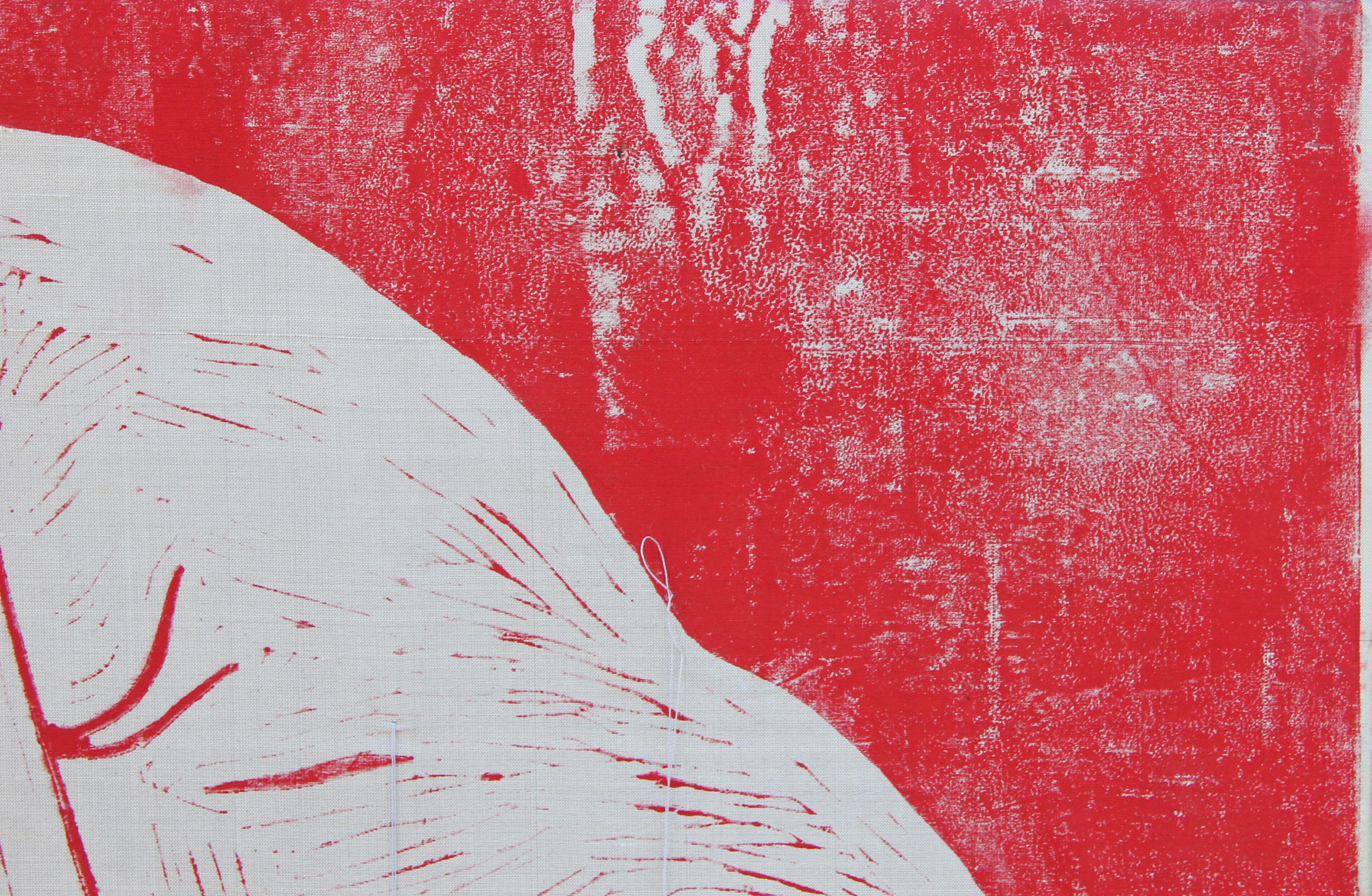 Peinture figurative moderne abstraite rouge et blanche en techniques mixtes avec accents de fil - Abstrait Painting par Rebecca Nall