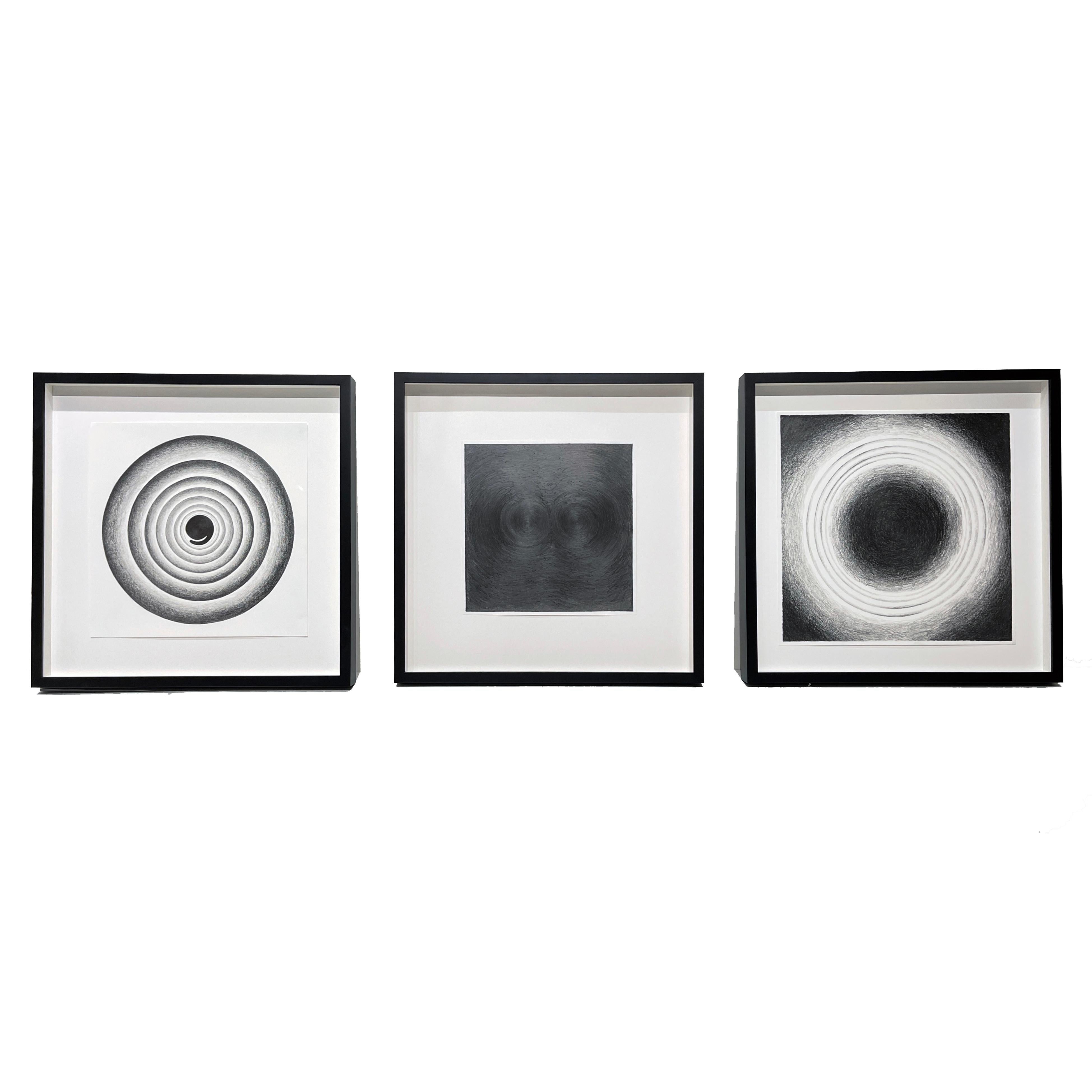 Abstract Drawing Joe Royer - Ensemble de trois abstractions circulaires géométriques , graphite sur papier, encadré