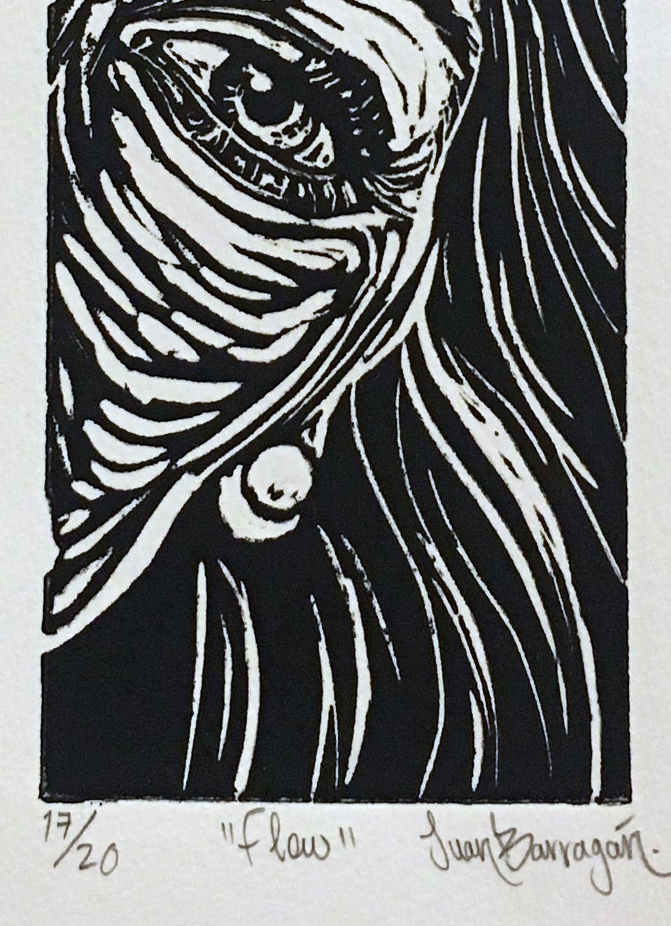 Flow - Schwarz-Weiß-Radierung einer weiblichen Figur mit langem Haar, mattiert und gerahmt (Zeitgenössisch), Print, von Juan Barragán