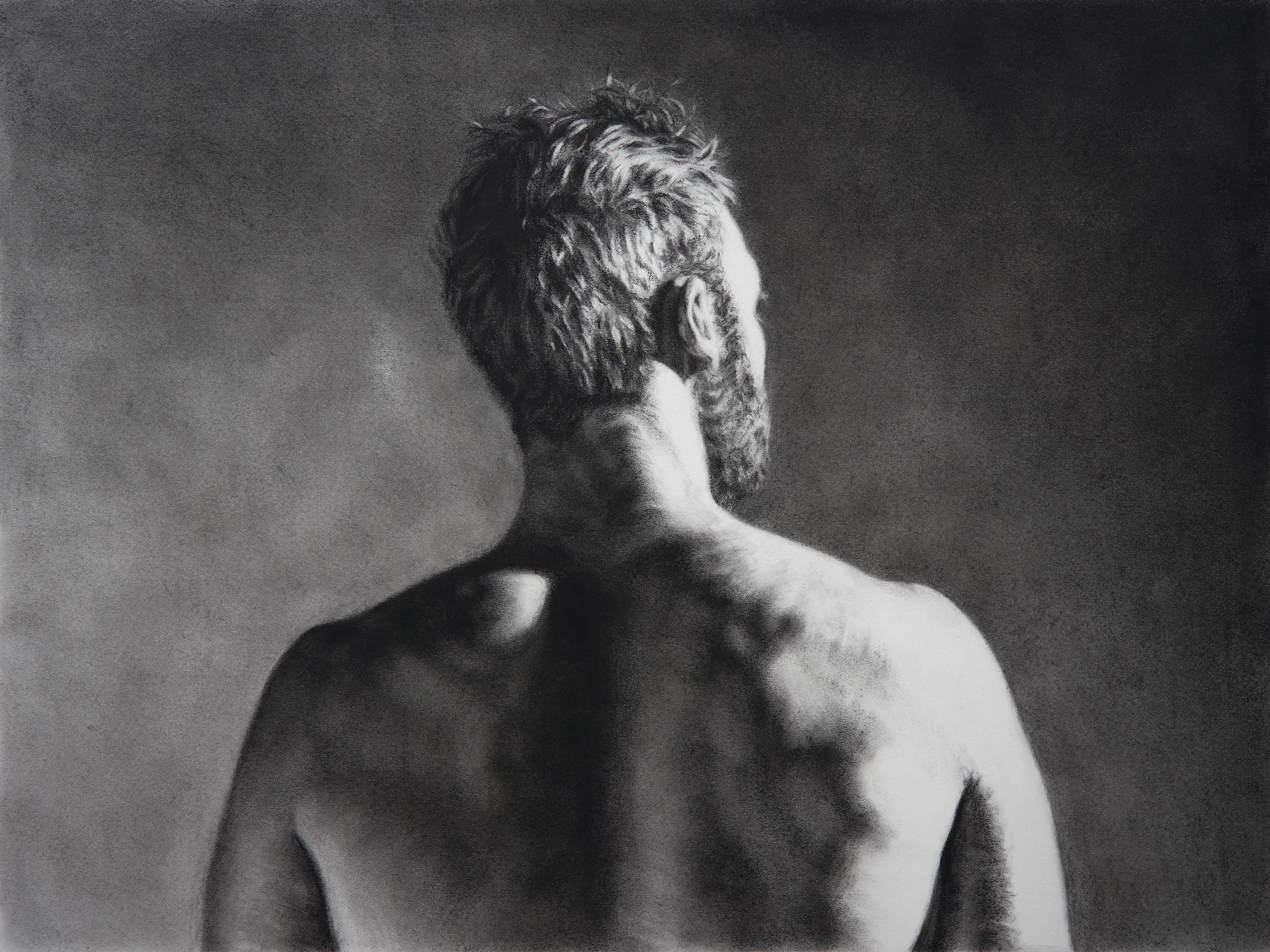 Gone – Original anthrazitfarbene Kohlezeichnung eines männlichen Torso, mattiert und gerahmt
