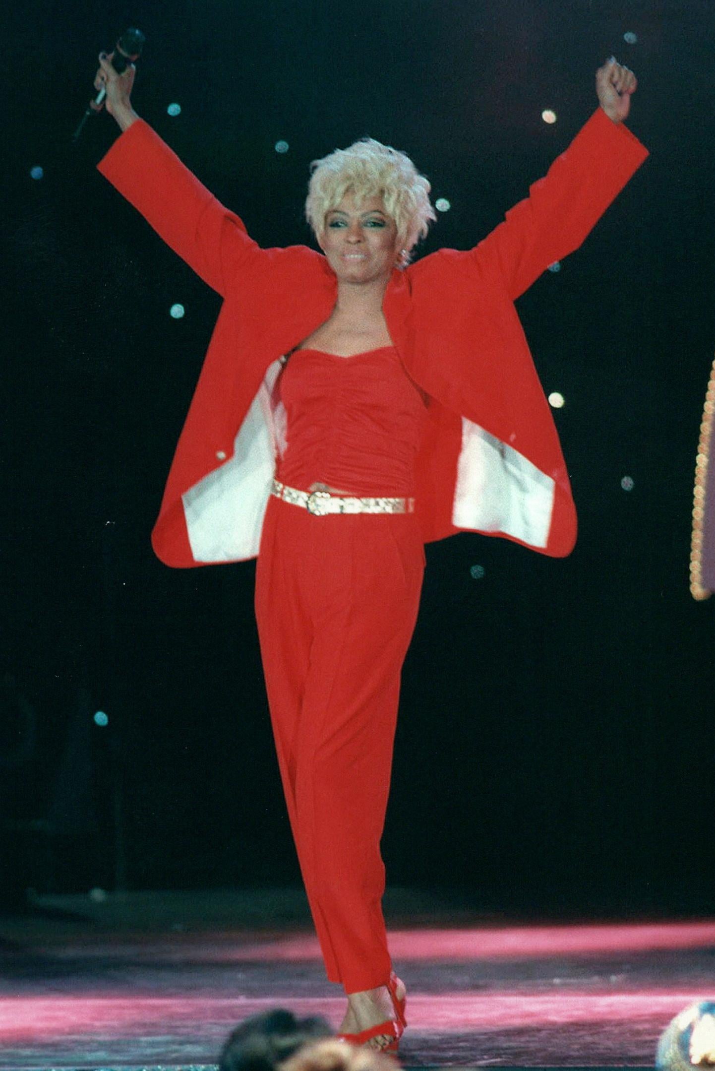 Paul Smith Color Photograph - Diana Ross in Red for The World Music Awards Vintage Original Photograph