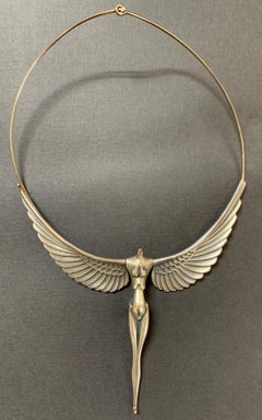 Necklace of Nike