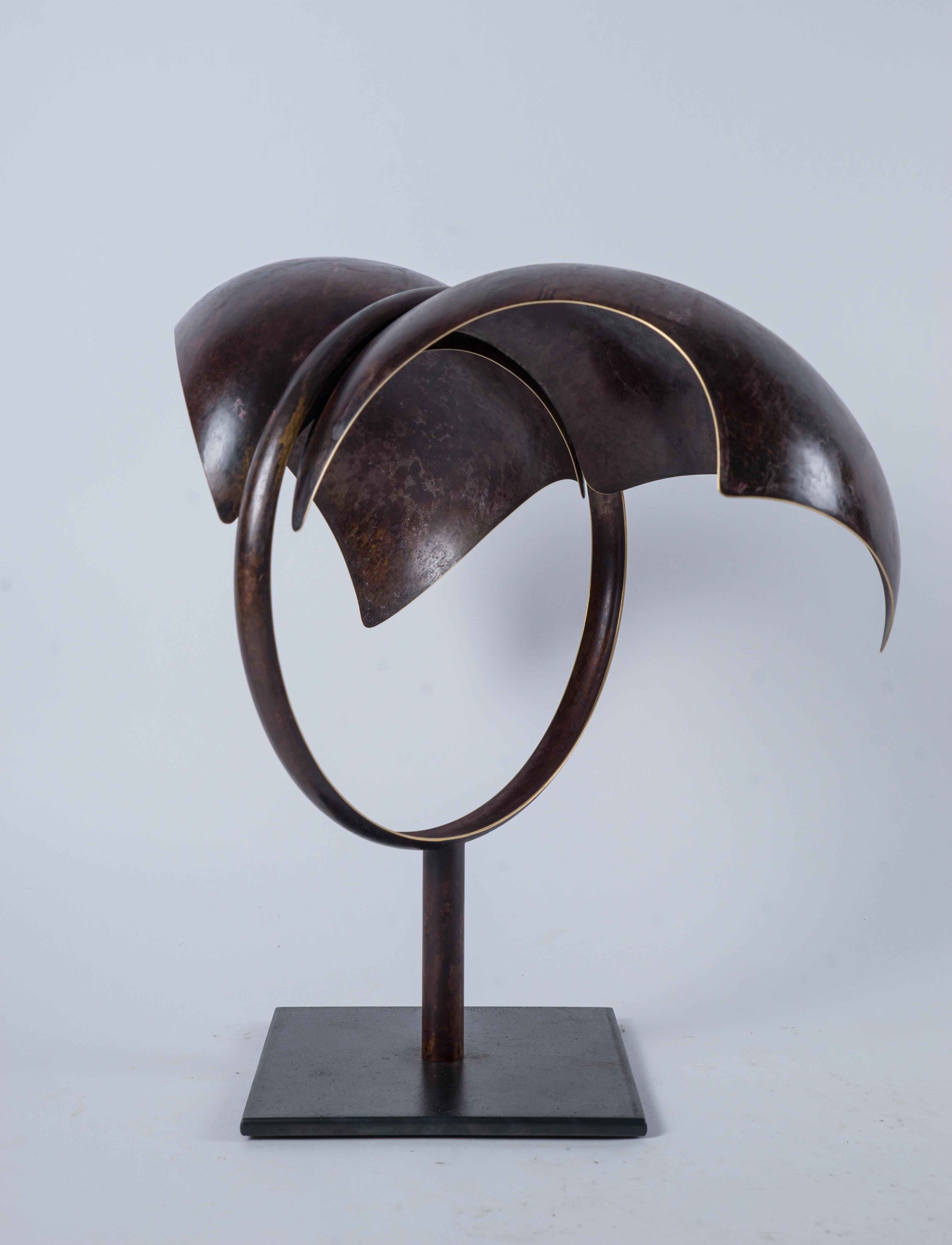 Sculpture abstraite en laiton « Insomnia » en vente 2