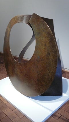 "Sculpture en laiton de grande taille "Surface 2