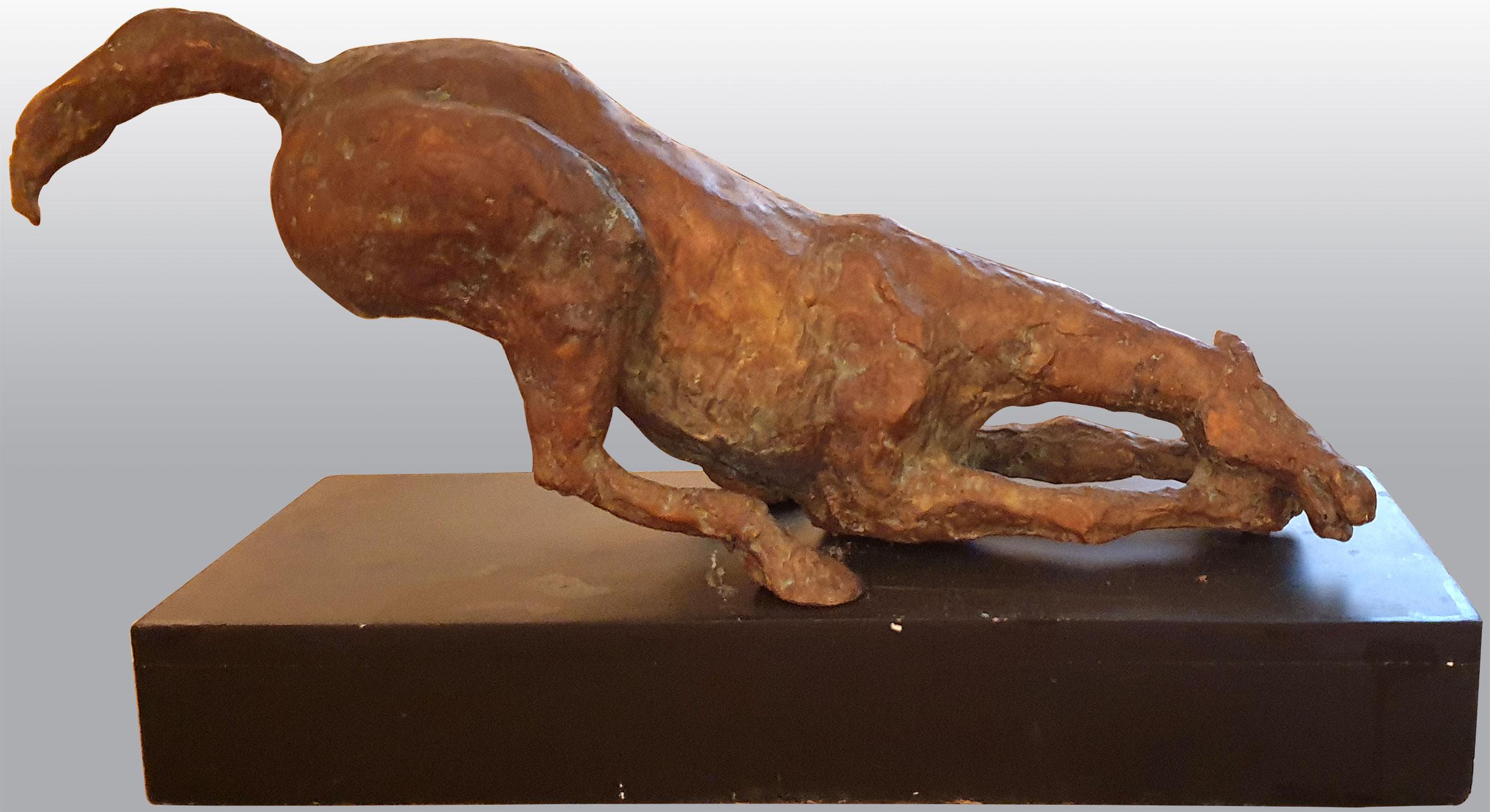 Pferd II, Skulptur aus Bronze, braune und grüne Patina  von indischem Künstler  "Vorrätig