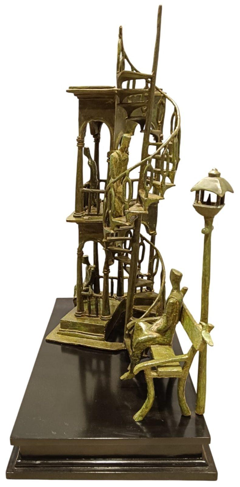 Tushar Kanti Das Roy - Rickshawala
Bronce
Al 14 x An 20 x Pr 12 pulgadas
2023
( Entregado )

Sobre el artista y su obra :
Nacimiento : 1968.
Educación : He completado su educación en el I.C.Art & Craft de Calcuta.

Exposiciones : Ha participado en