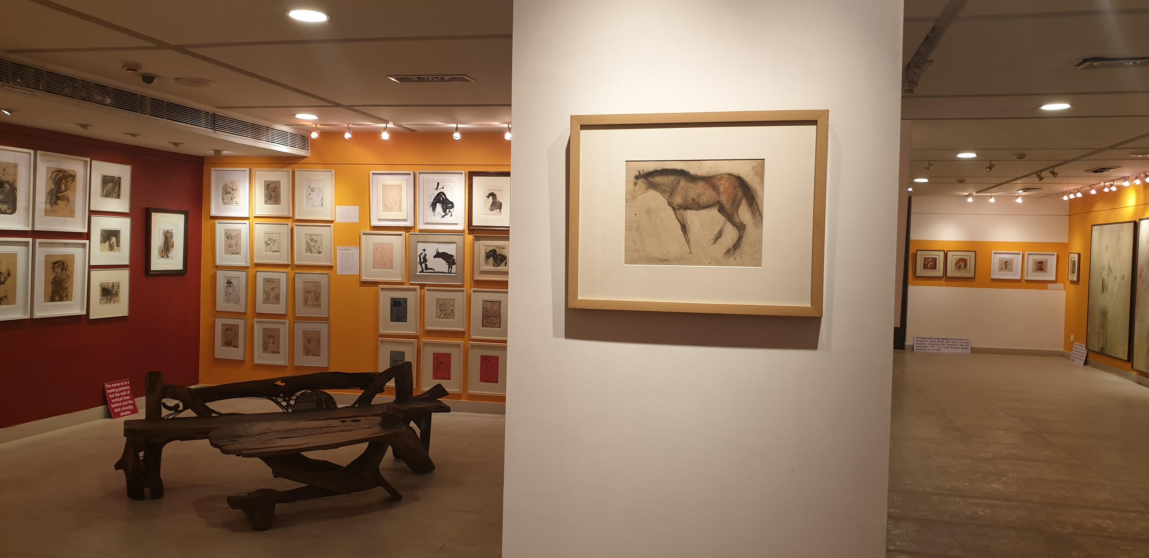 Dessin de cheval, stylo et encre sur papier, noir, marron par Padma Shree Awardee 