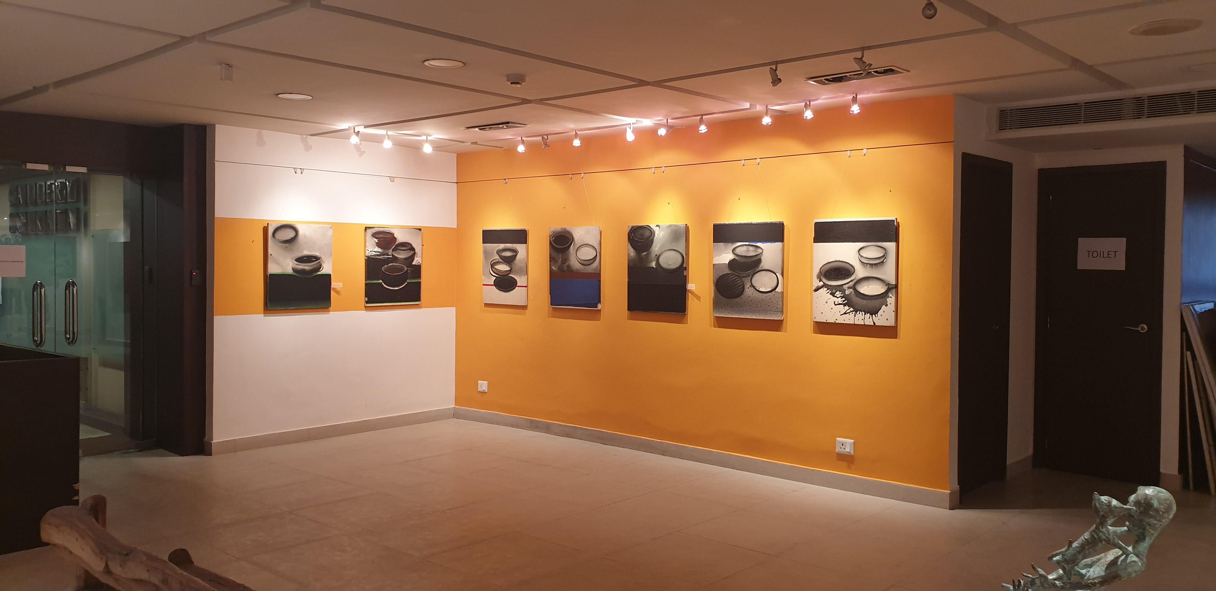 Magma n°27,  Acrilico e pigmento su tela, Nero, Grigio di Artista Indiano 