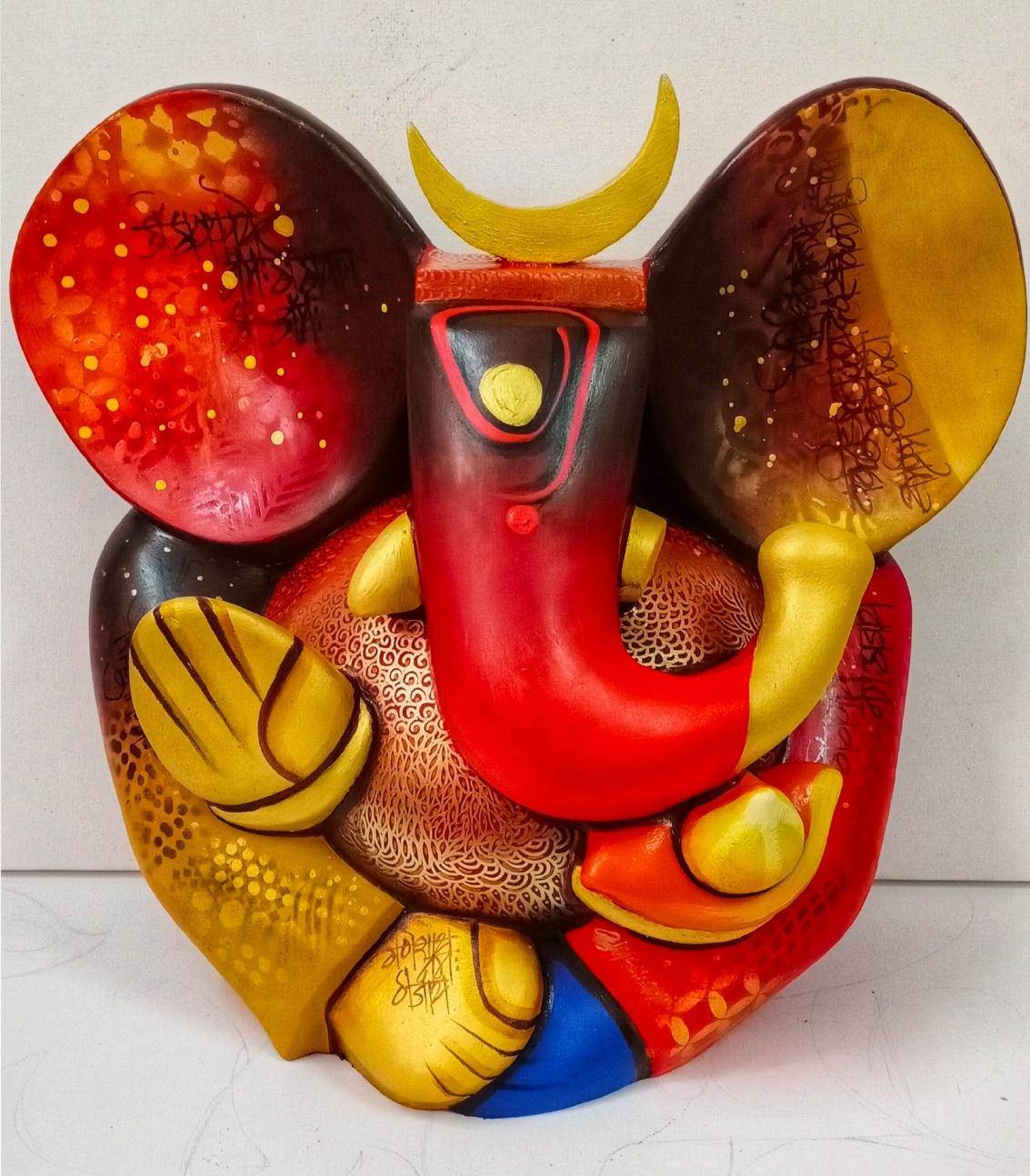 Bhalchandra, Acrylique sur toile Verre en fibre de verre de l'artiste contemporain « en stock »