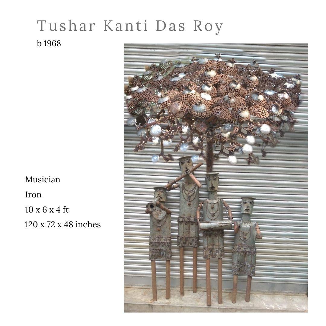 Figurative Sculpture Tushar Kanti Das Roy - Musician, Sculpture en fer de l'artiste indien contemporain « En stock »