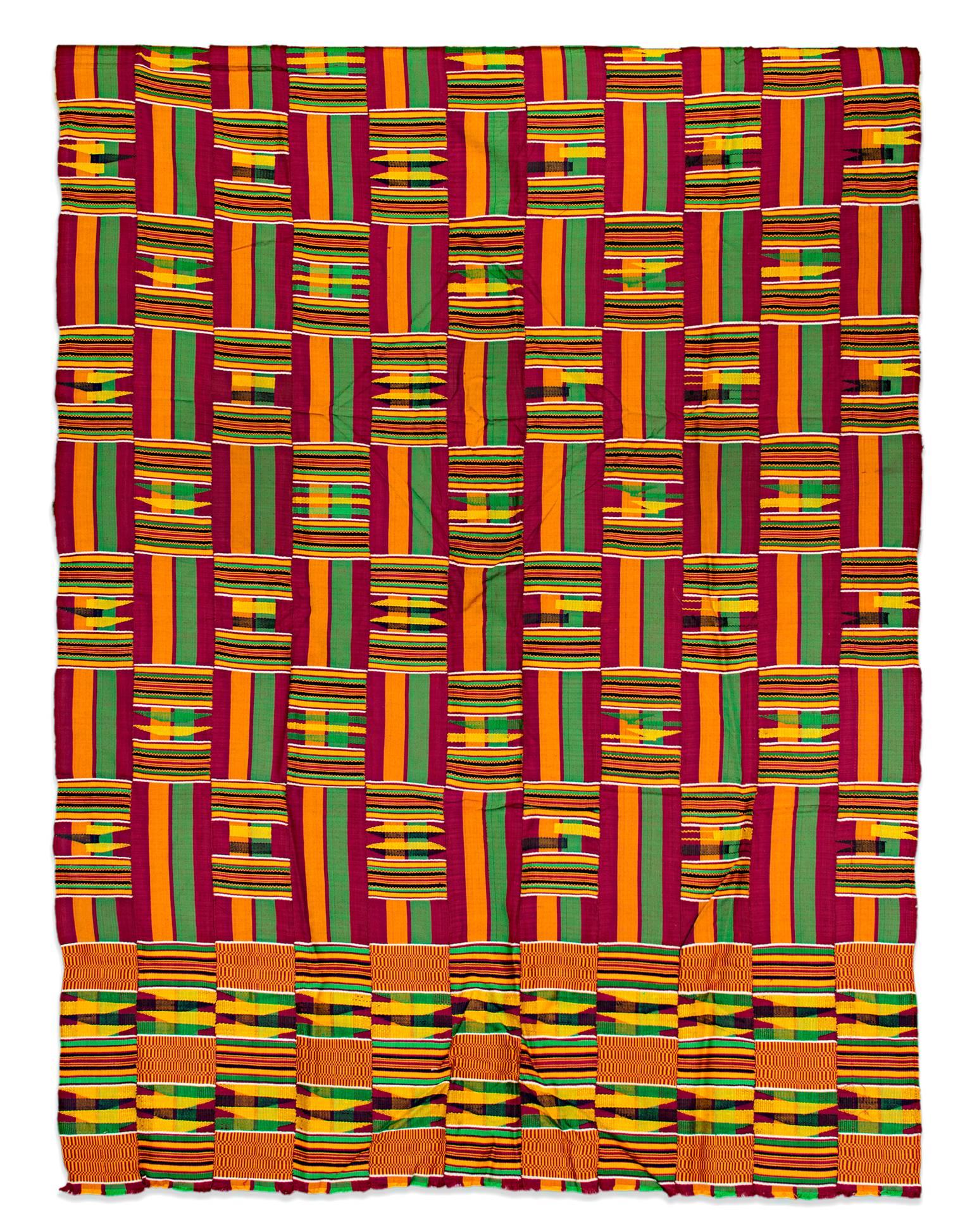 „Kente-Stoff Ashanti-Stamme, Ghana“, Seiden- und Baumwollweberei, um 1970 – Art von Unknown