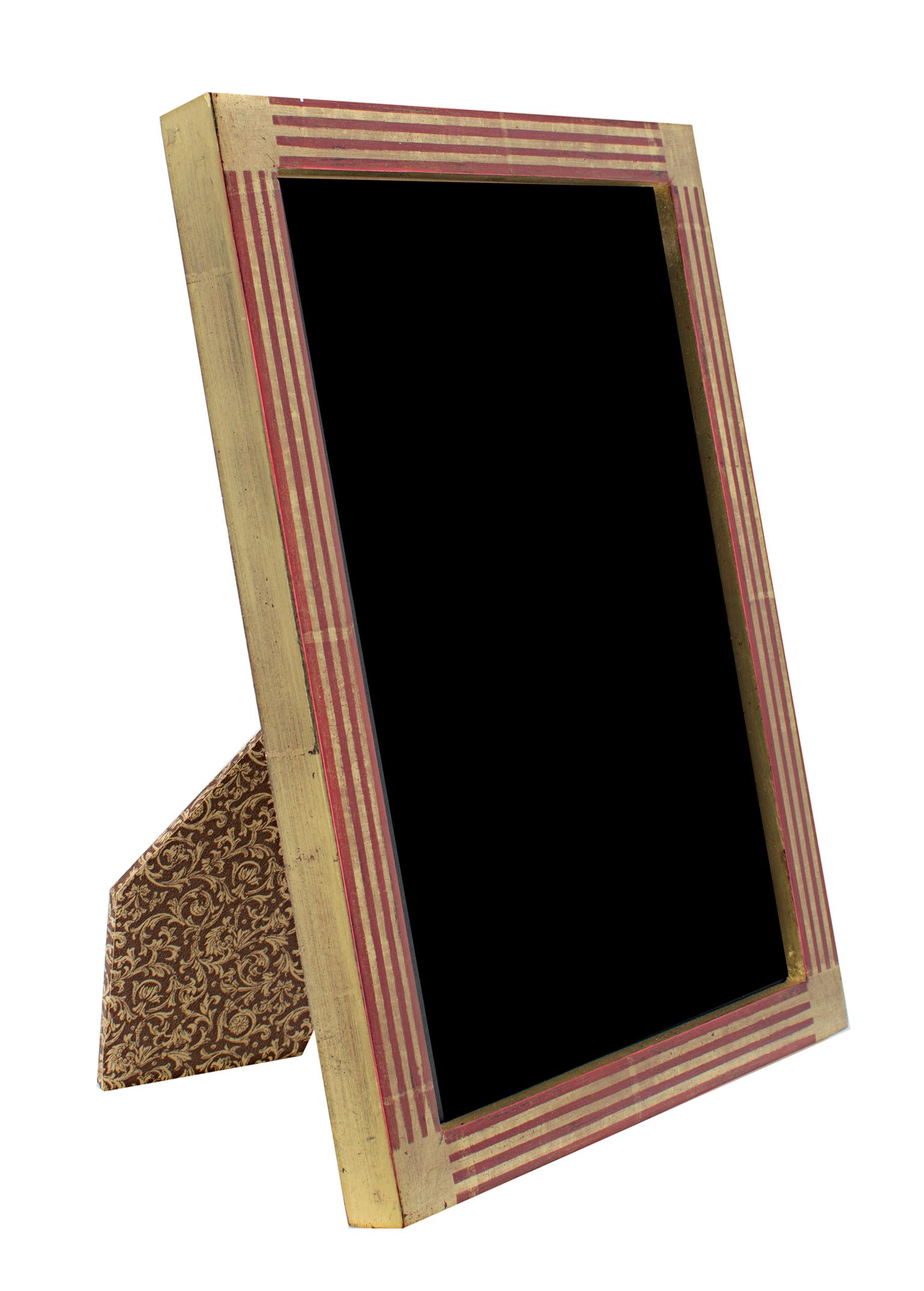 "Cornice fotografica rumena fatta a mano", foglia d'oro 22K e Wood 5 x 7 in cornice - Art di Unknown