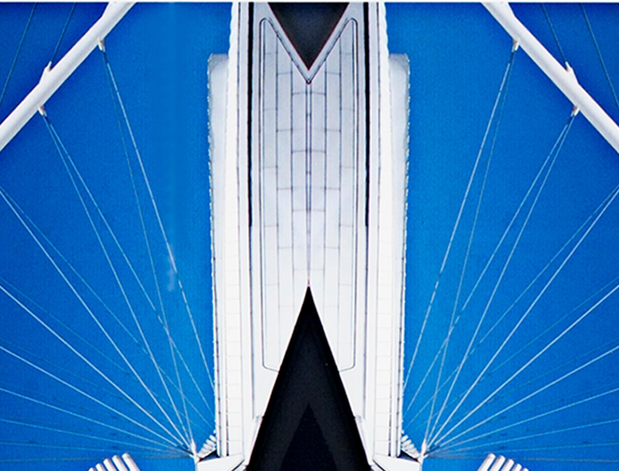 « Calatrava Series 1 », photographie architecturale de Milwaukee par Philip Krejcarek en vente 4