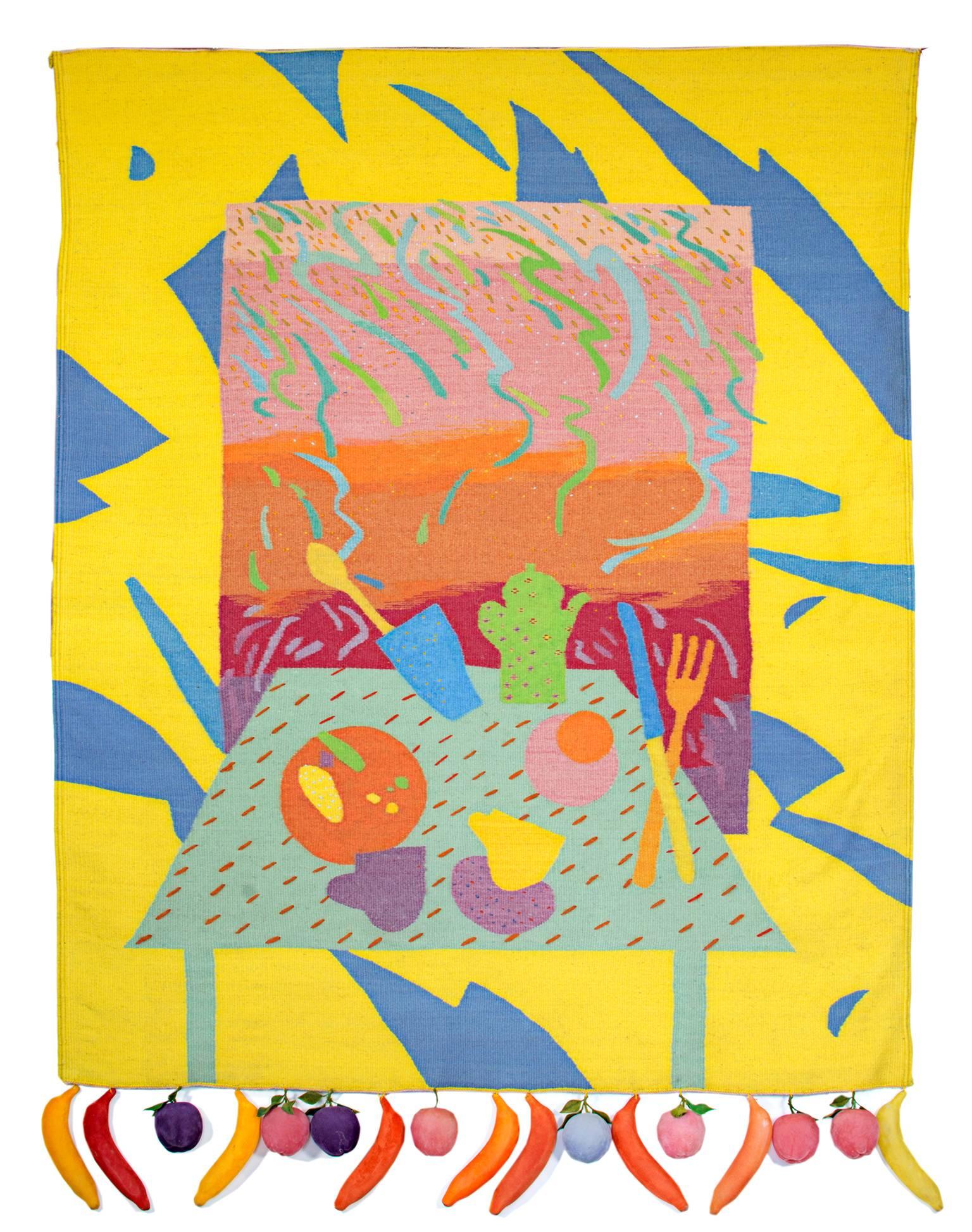 „Breakfast in Merida (Homage to Carmen Miranda)“ Wandteppich aus Wolle von Joan Summers – Mixed Media Art von Joan Ward Summers