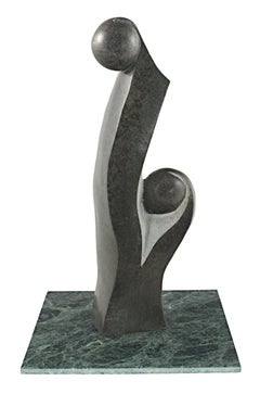 „Mutter und Kind“ Original-Skulptur aus Federstein, signiert von Nelson Mutumbuki