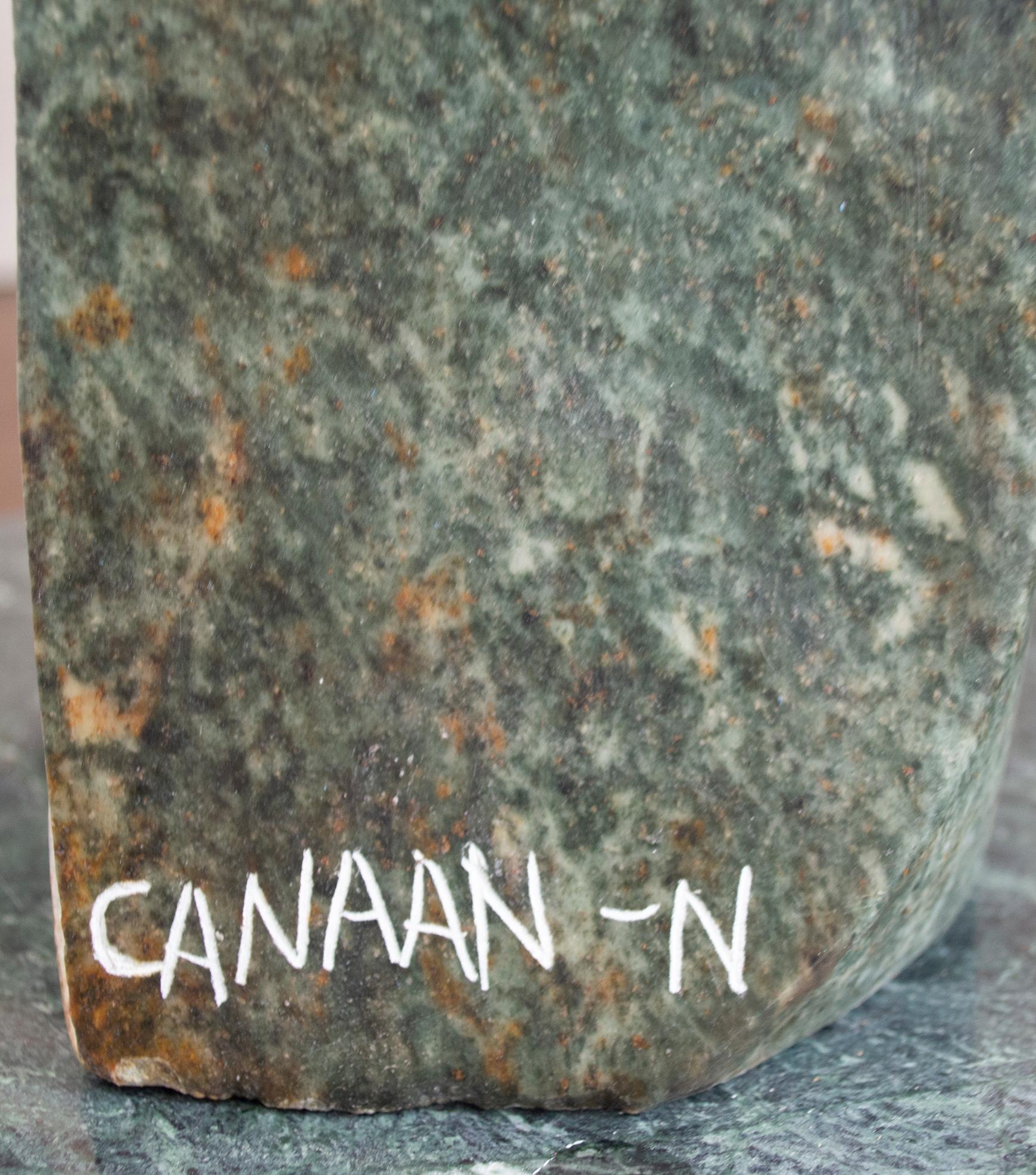 'Flor floreciente' escultura original de serpentina opalina firmada por Canaan Ngandu en venta 4