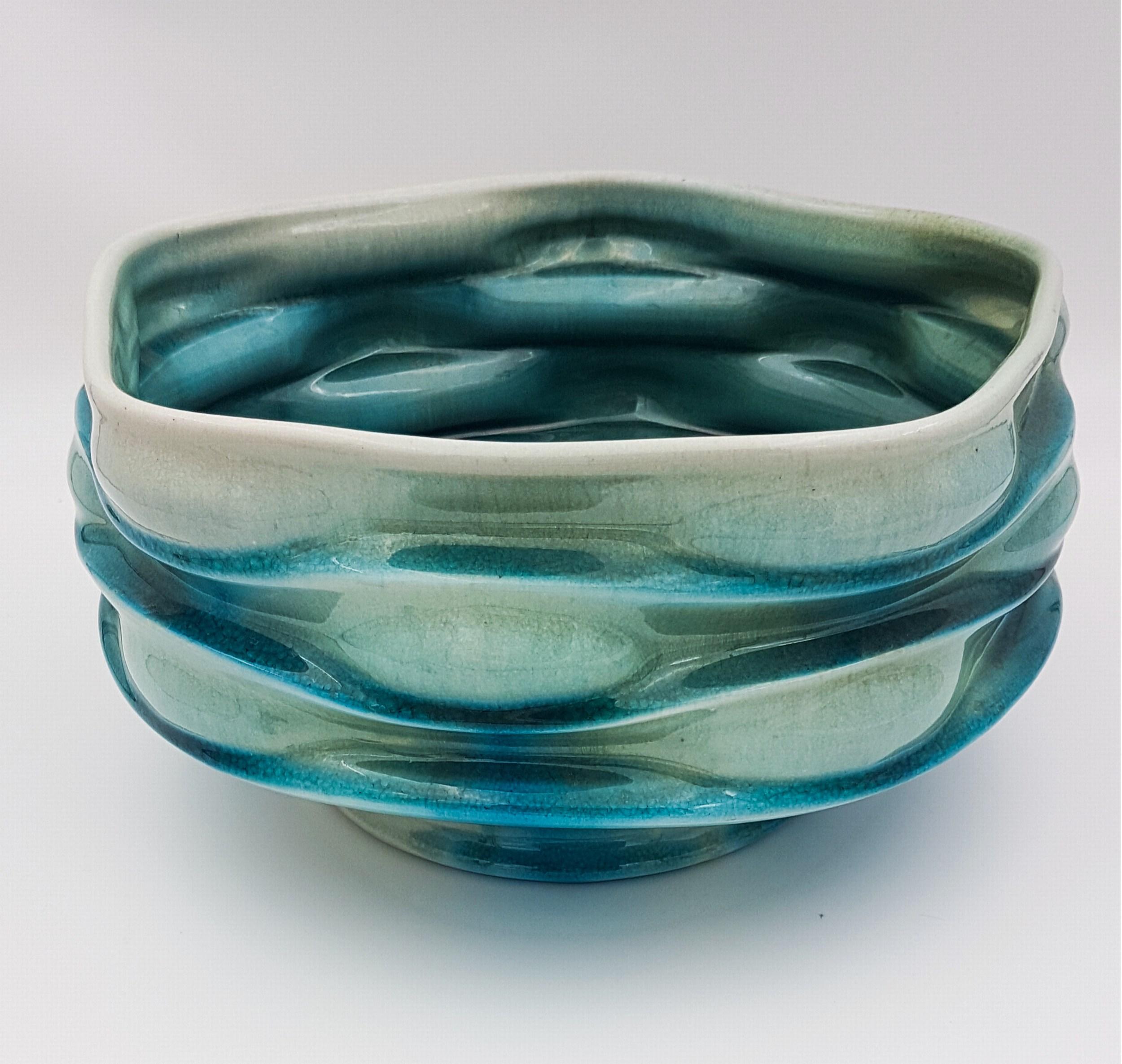 Large Bowl (Aqua) - Sculpture by Ben Bates