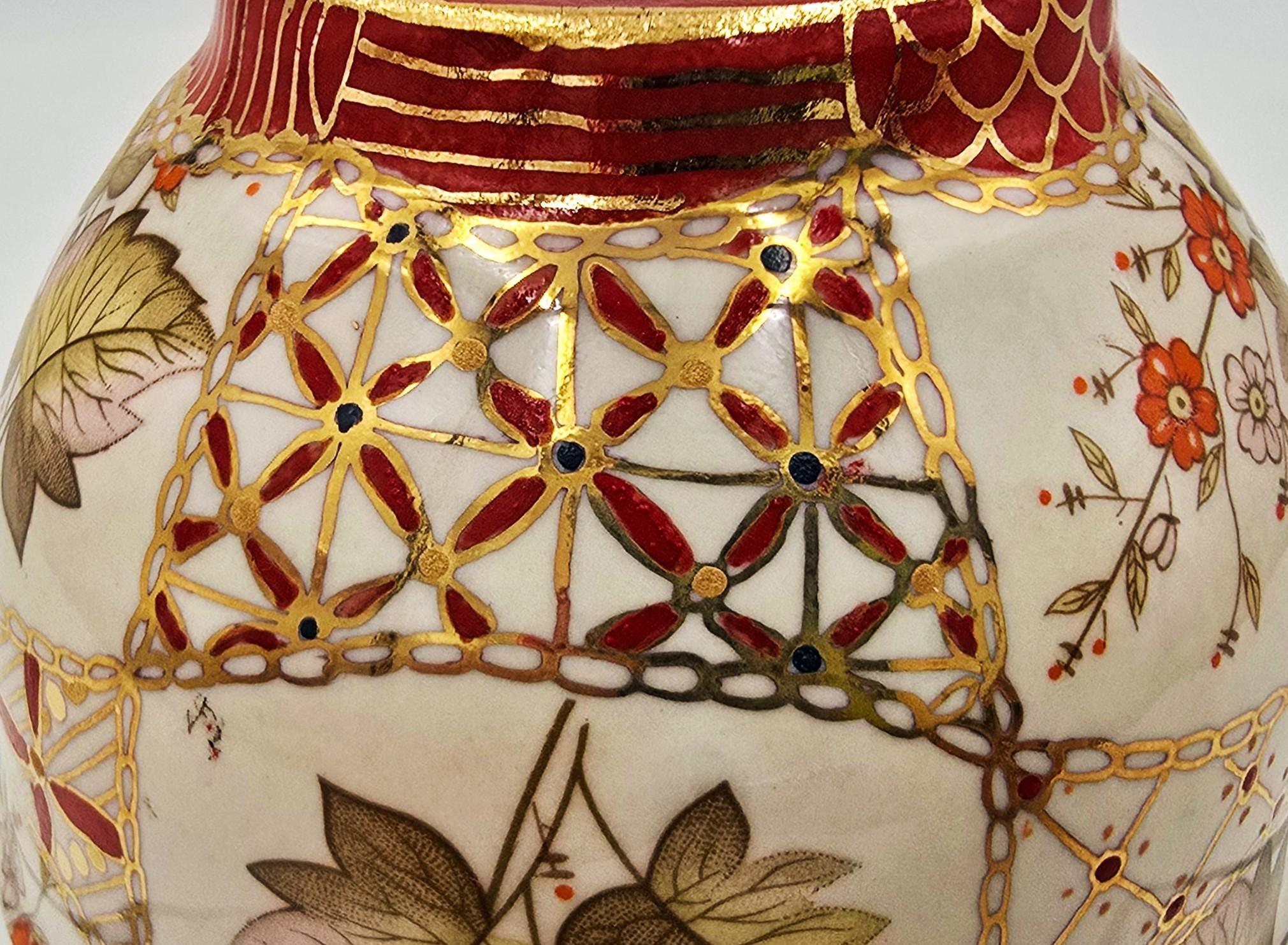 Bol à thé décoré à la main (Gold China, riche, floral, fine China) en vente 3