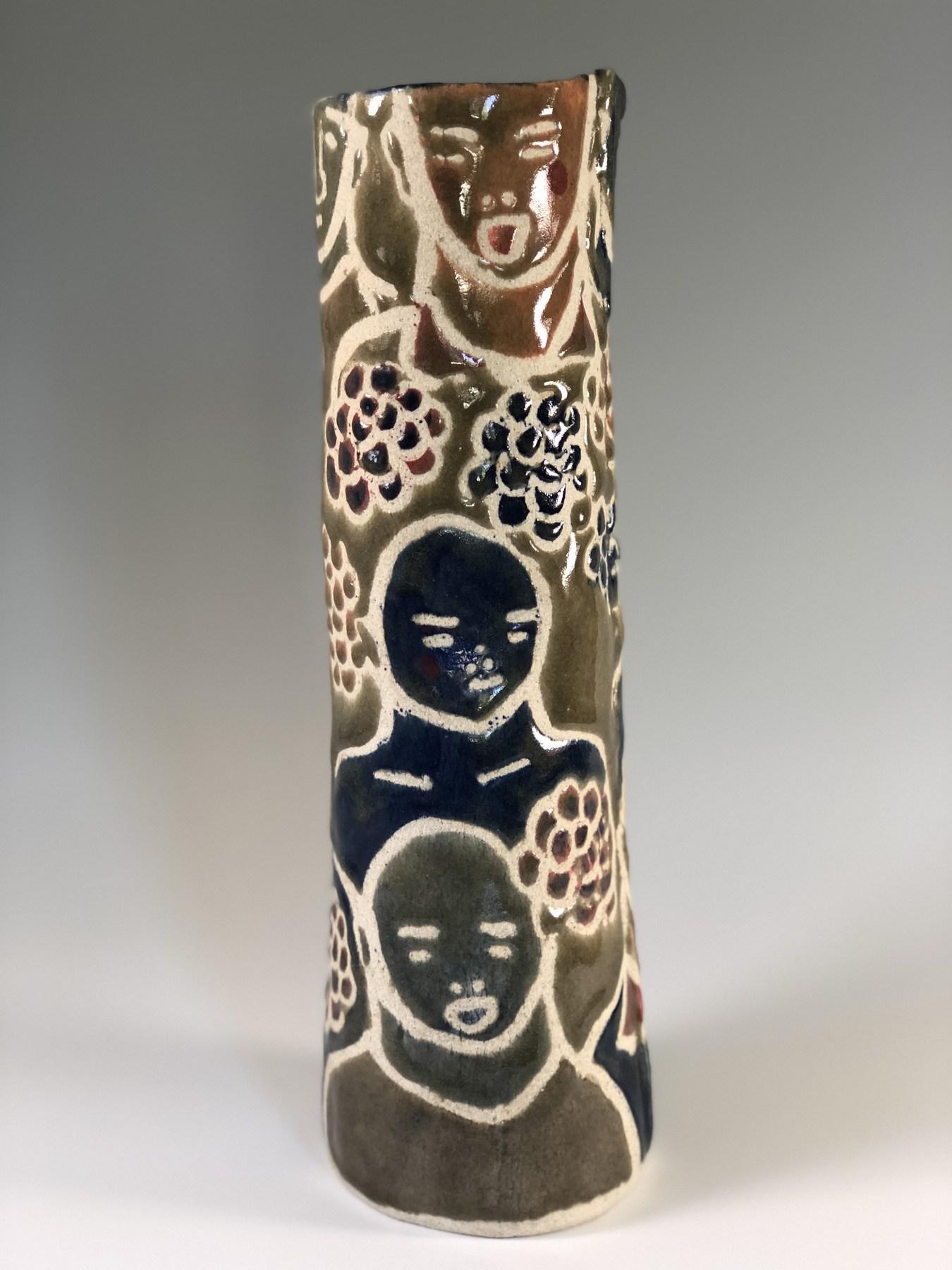 Tall Cylinder with People and Flowers - Sculpture by Elizabeth Currer