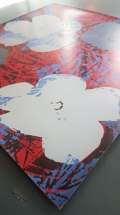 Flowers (Grey and Red Hues - Pop Art)