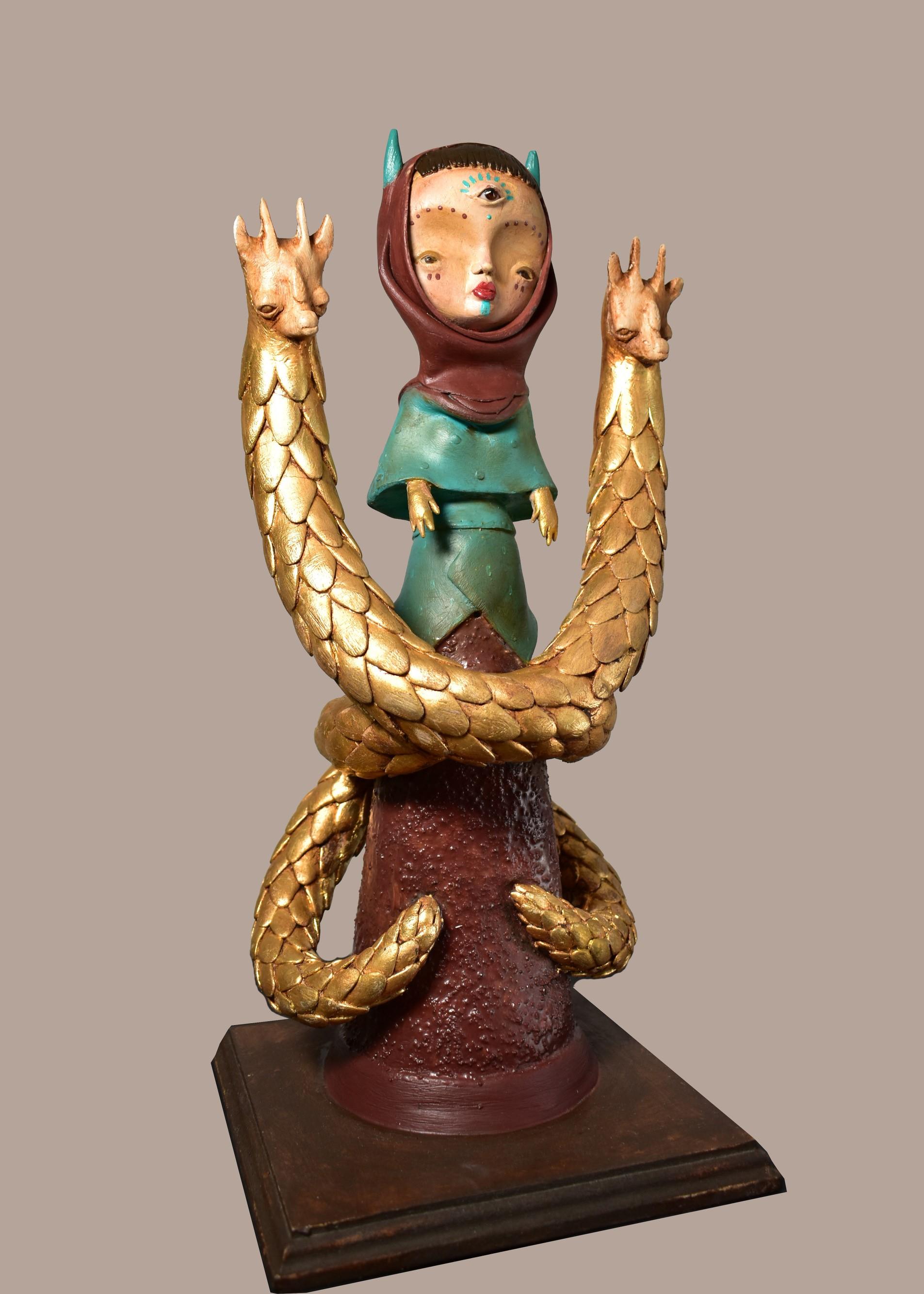 Serpiente dorada- Figurative Sculpture For Sale 1