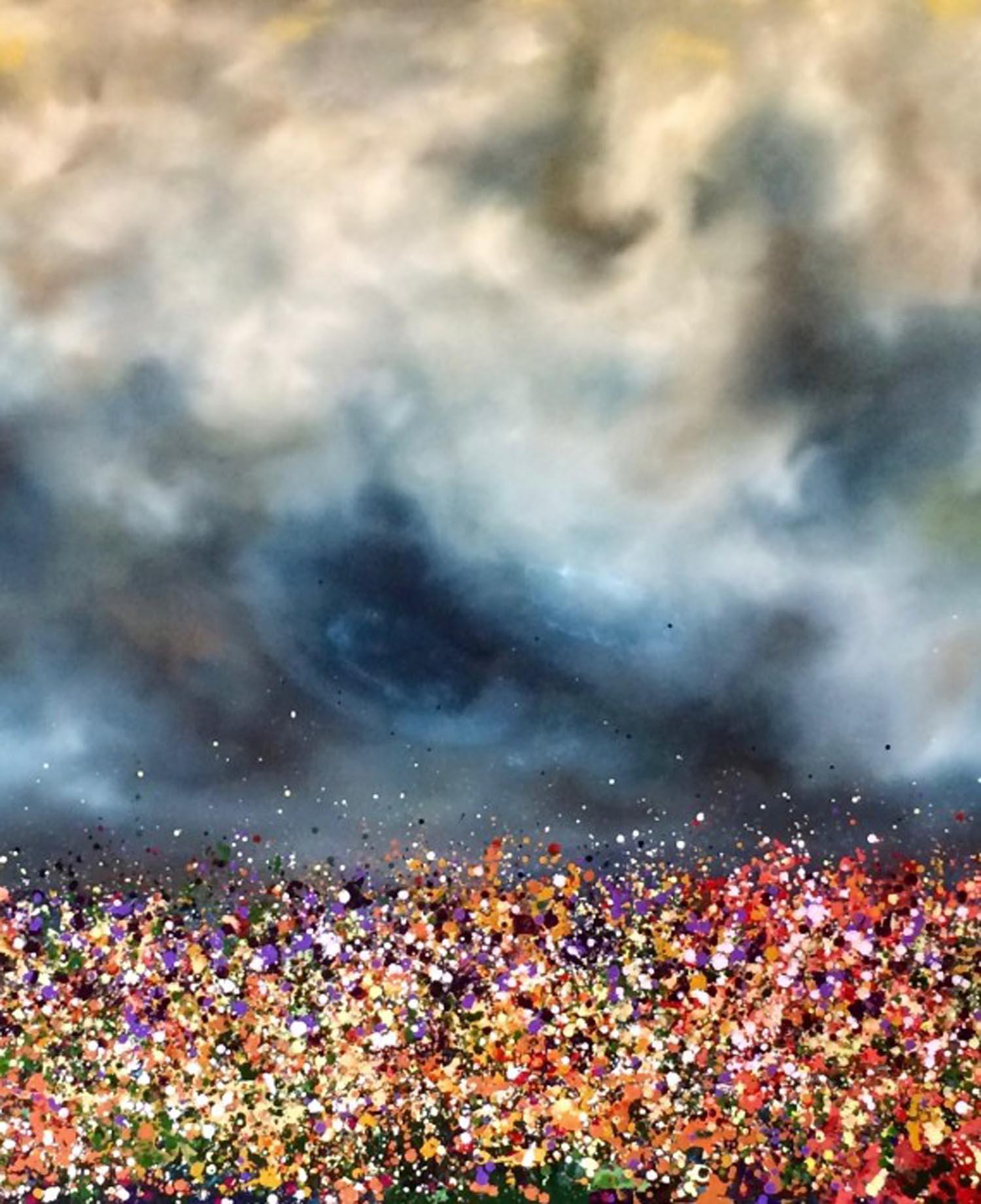 Abstract Painting di Sophie Berger - Immergiti in un quadro astratto contemporaneo con fiori e paesaggio celeste
