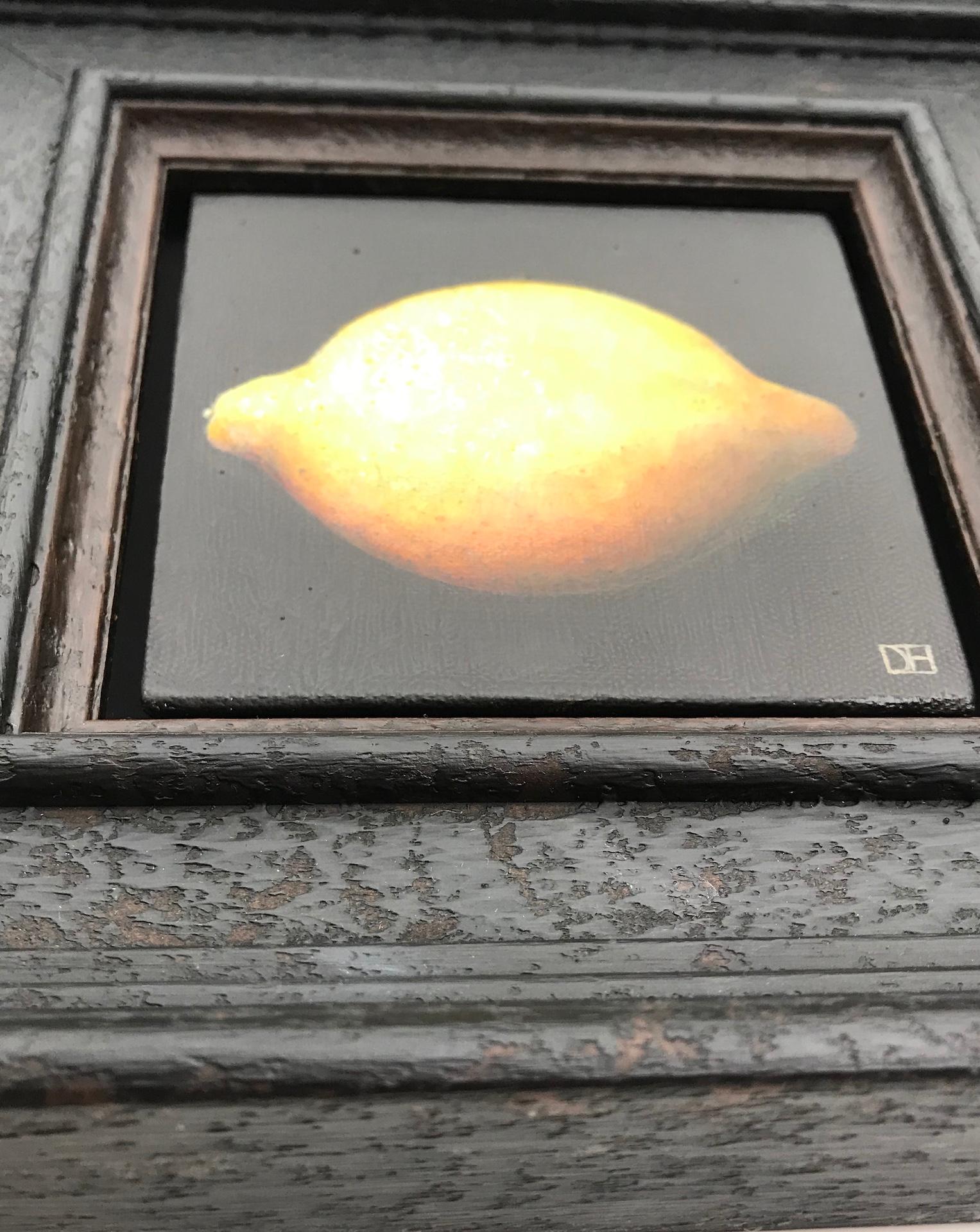 Dani Humberstone, citron très jaune, peinture originale, peinture réaliste de fruits en vente 2