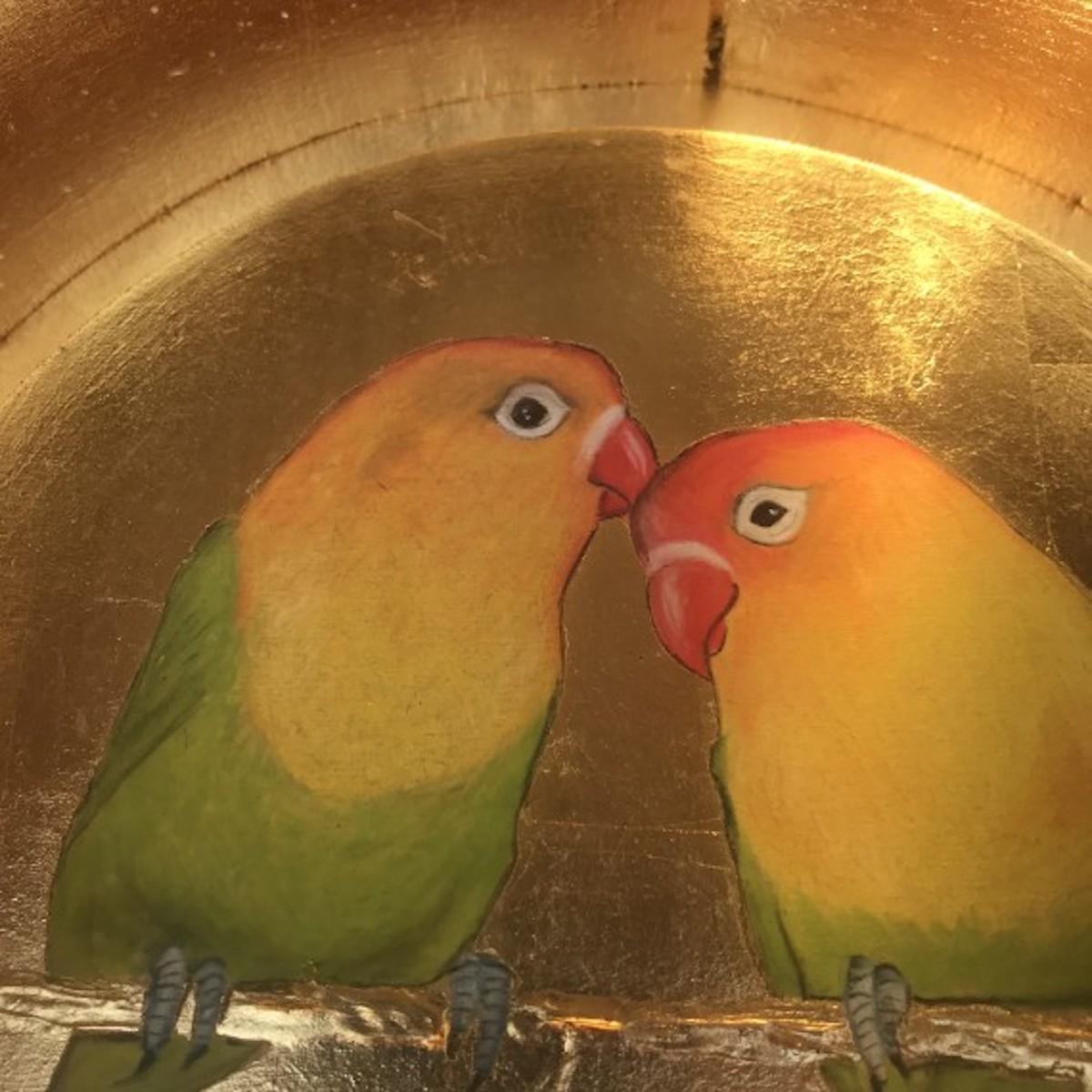 Zwei Liebesvögel II, Tierkunst, Original Blattgold-Vogelkunst, 3D-Kunst (Zeitgenössisch), Art, von Sally-Ann Johns