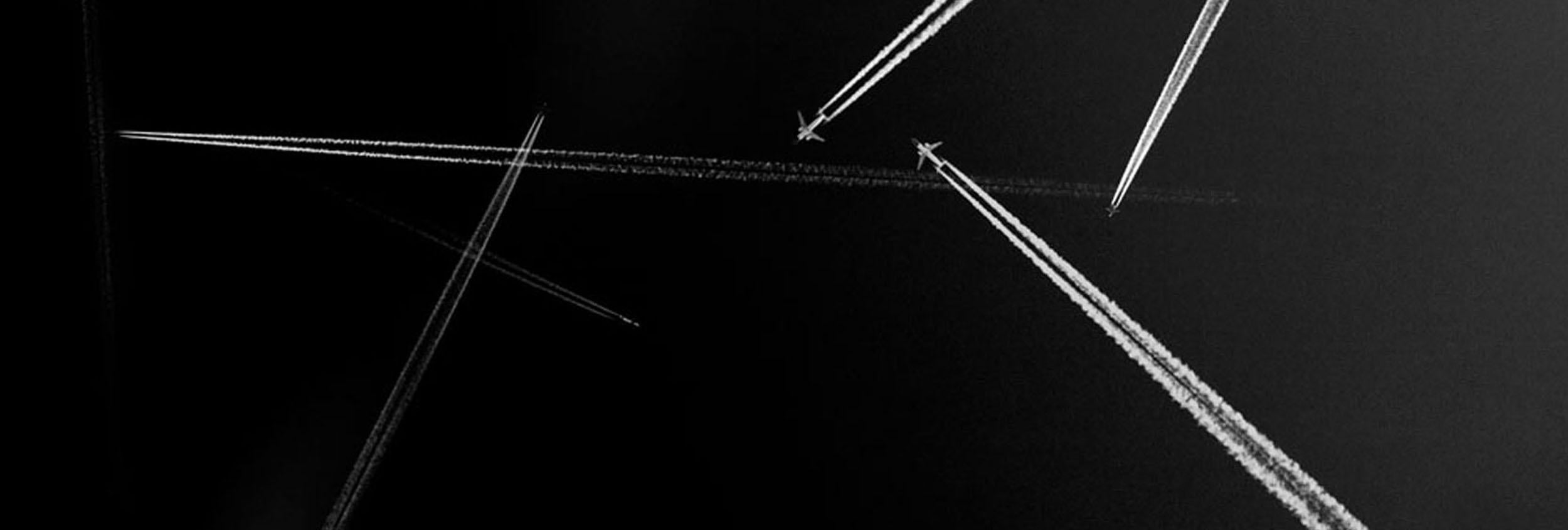 Flight II, Luftfahrtkunst, Flugzeugkunst, Original-Wolkenlandschaftsgemälde, Tom Sullam im Angebot 3