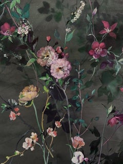 Steli di bosco su sfondo scuro, Jo Haran, Arte floreale contemporanea, Opera d'arte originale