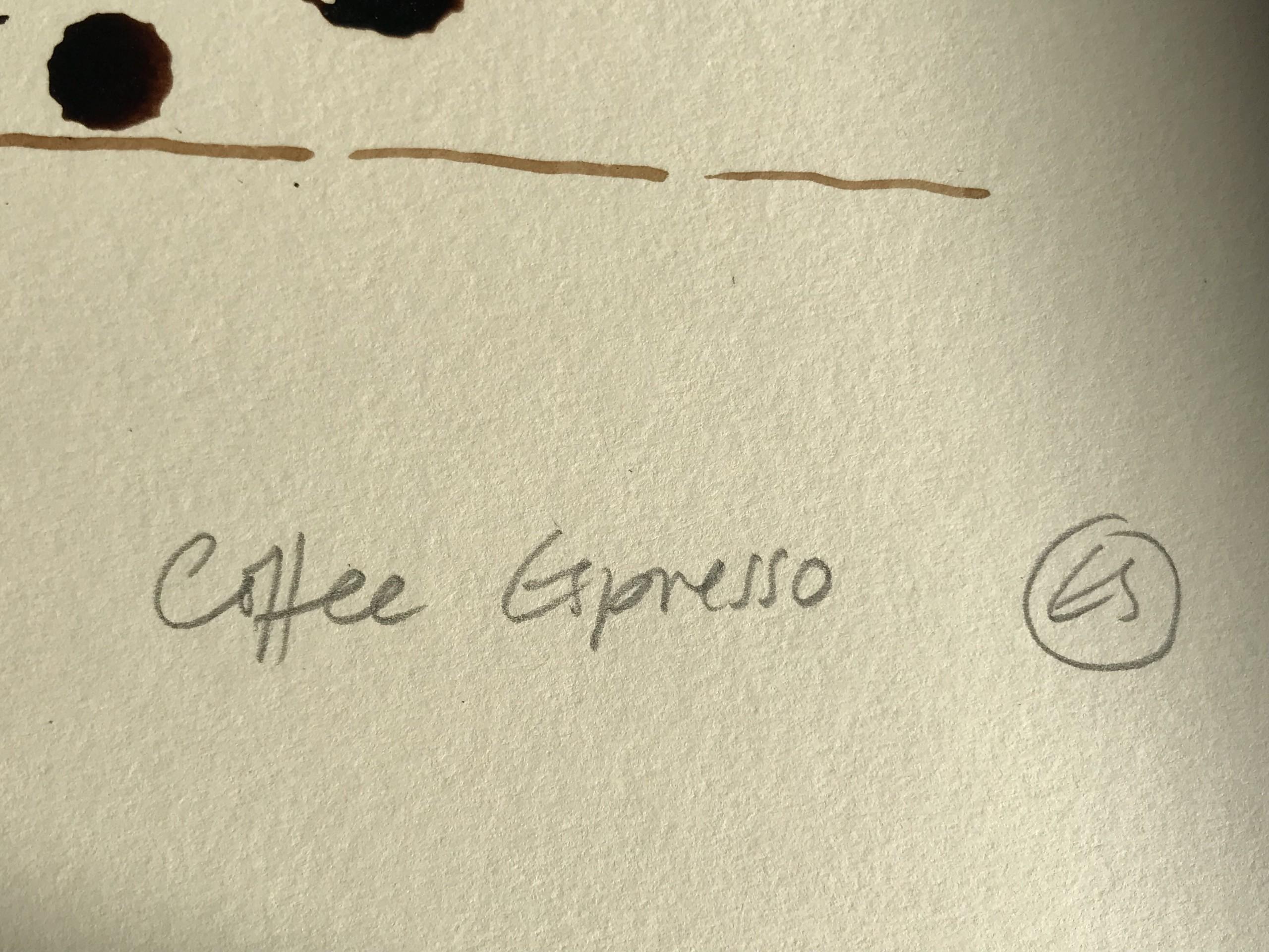 Couchtisch/ Espresso #5 (Weiß), Portrait, von Eliza Southwood