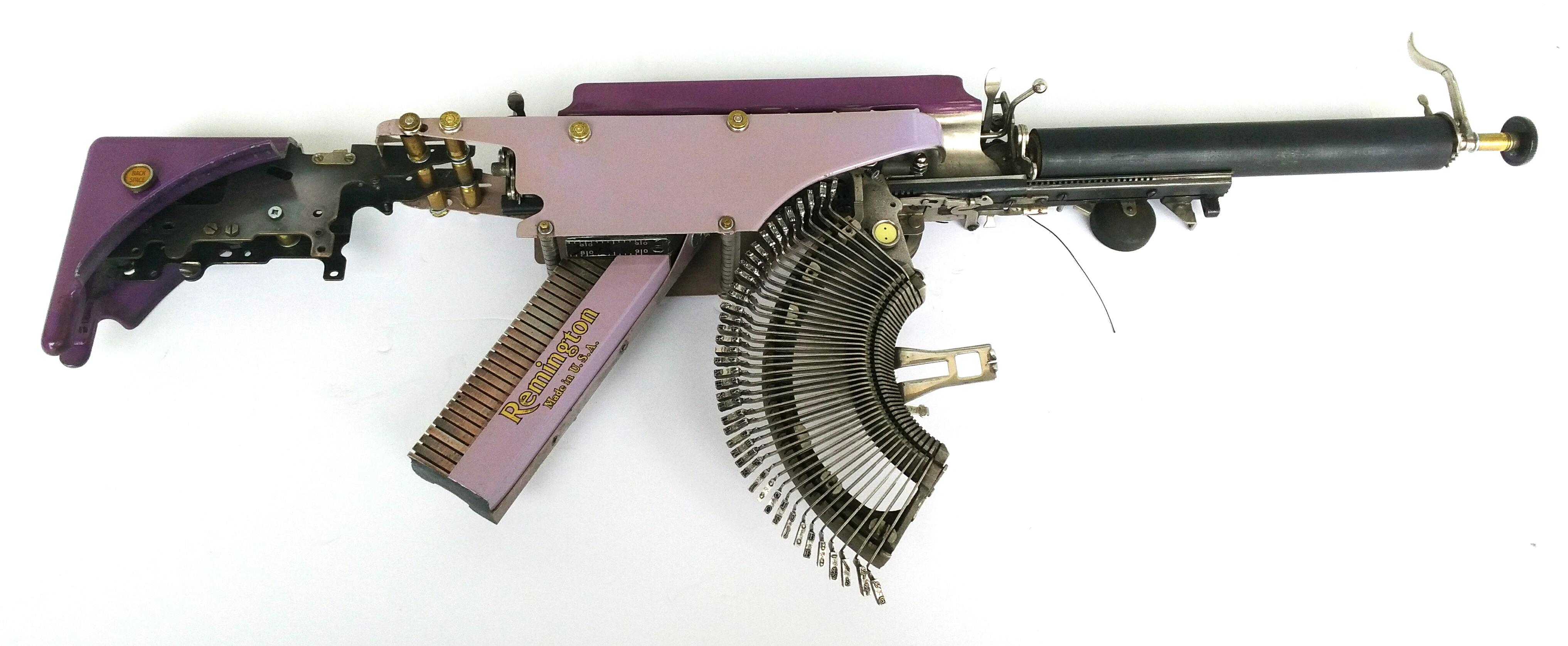 Éric Nado Still-Life Sculpture – Remington Purple USA - Vintage Typewriter Machine Gun, Pastel Wall Sculpture