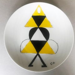 Porcelain collection plate " La danseuse jaune".