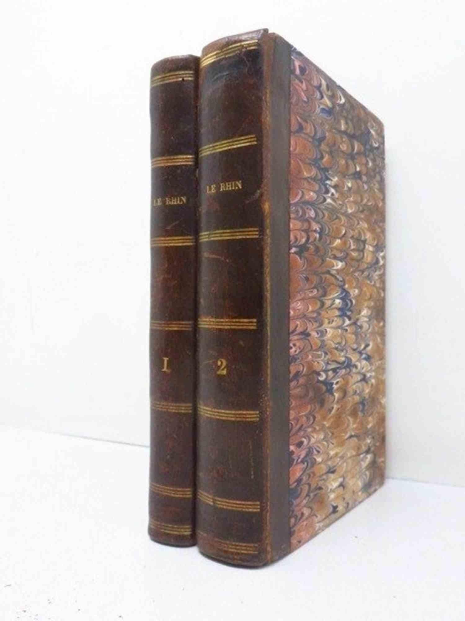 Le Rhin. Lettres à un ami is a rare book by Victor Hugo published in 1842.

Edited by H. L. Delloye – Paris.

Original edition in a coeval half leather binding.

2 volumes in-8°(21 x 12.5 cm) 368 + 653 pages