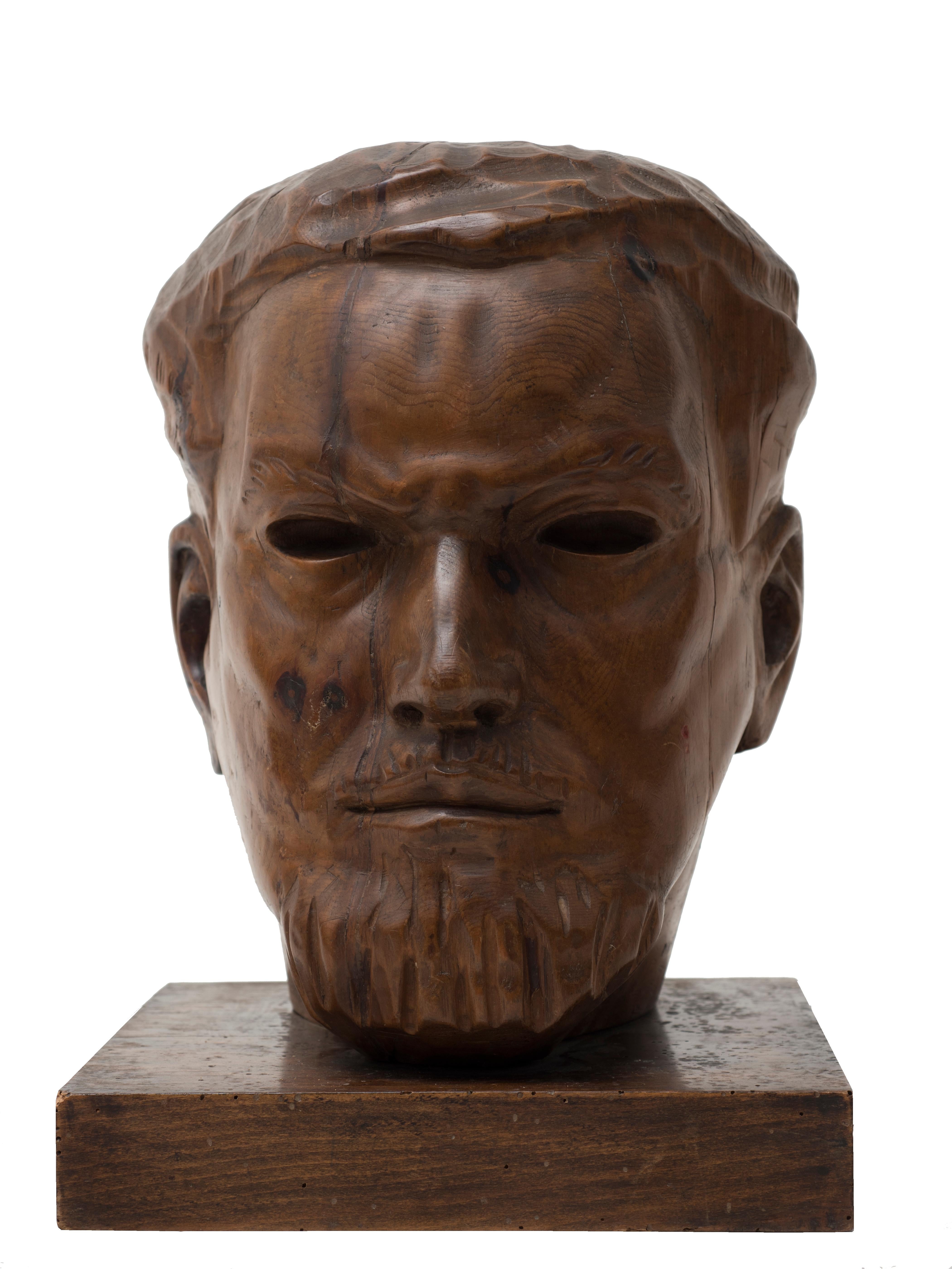 Portrait of Italo Balbo - Original Wooden Sculpture by Marco Novati - 1930s For Sale 3