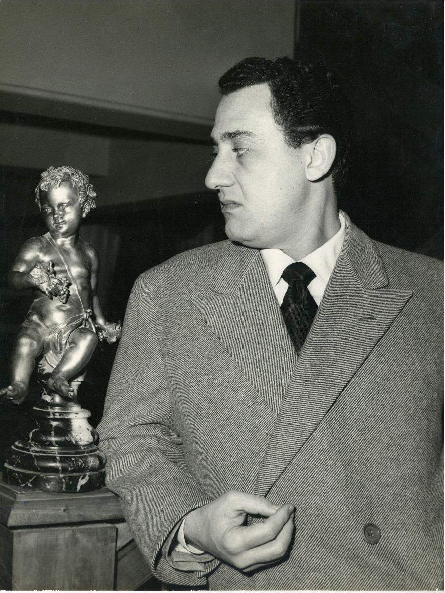 One Hundred Years of Alberto Sordi - Vintage Photo by P. Praturlon - 1950s - Photograph by Pierluigi Praturlon