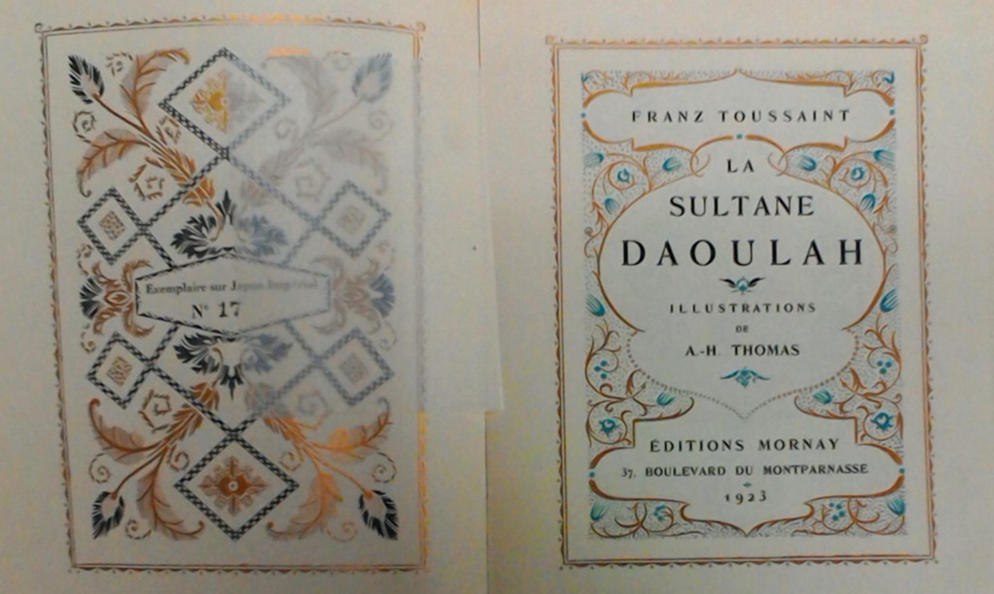 Edición de 2073 ejemplares, uno de sólo 54 ejemplares en papel Japon Imperial. Incluye varias ilustraciones de A.H. Thomas, incluidas ilustraciones a toda página y dentro del texto. Un libro bellamente decorado al estilo persa. Texto e ilustraciones