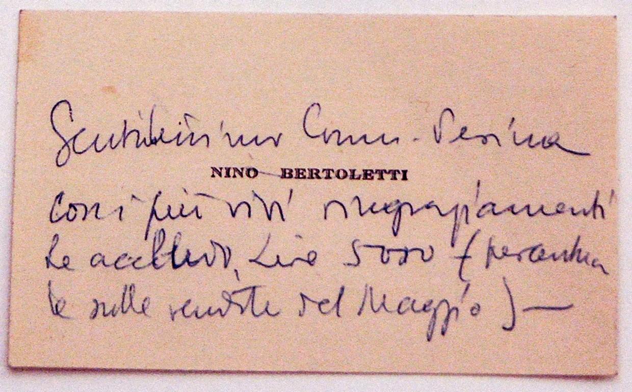 Business card with a message of the artist's hand addressed to Silvio Perina. 

Dimensions : 9,5x6 cm. Very good condition.

Thanksgiving card, together with the sum of "5000 Lire (percentage on May sales)". 